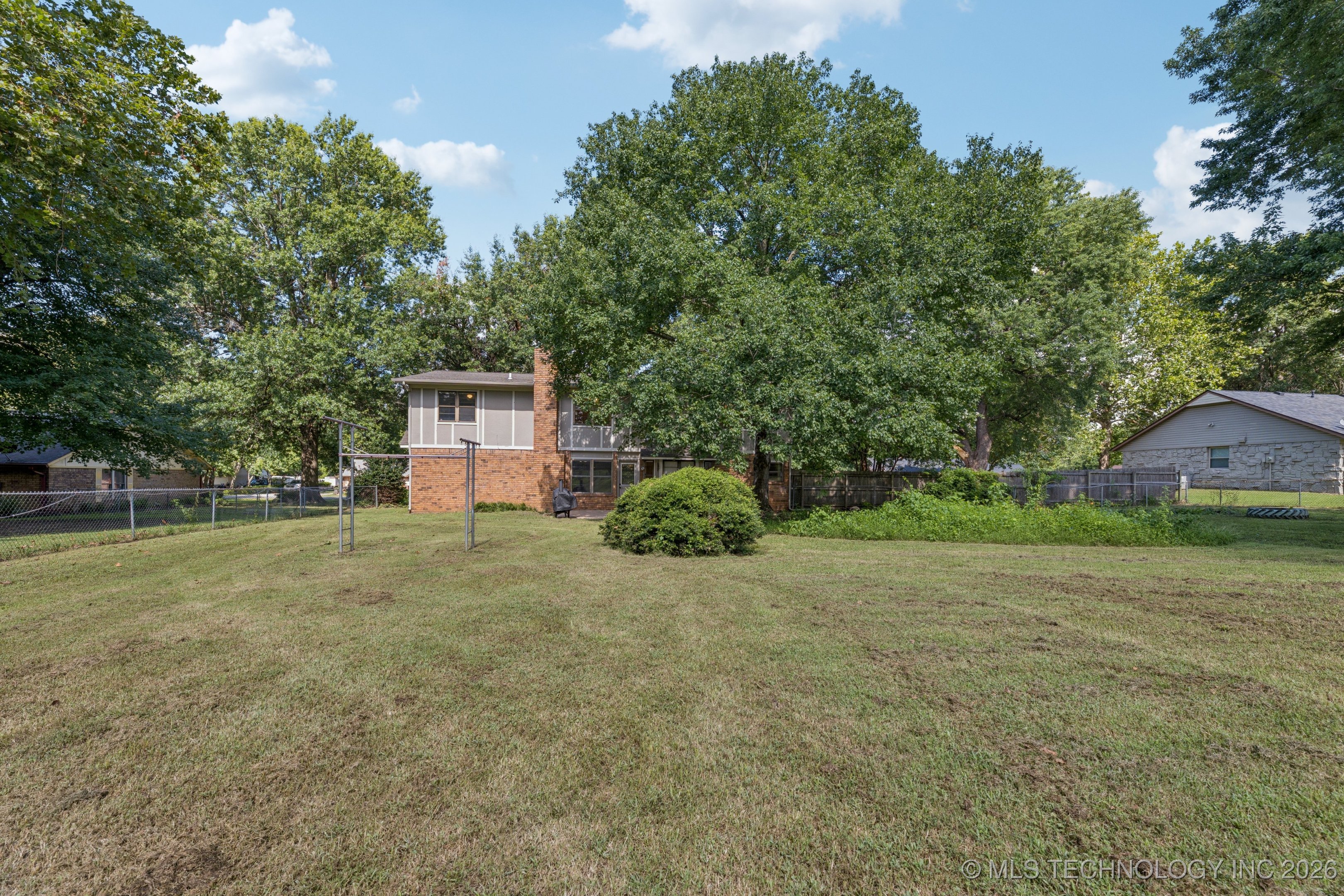 10421 S 197th East Avenue