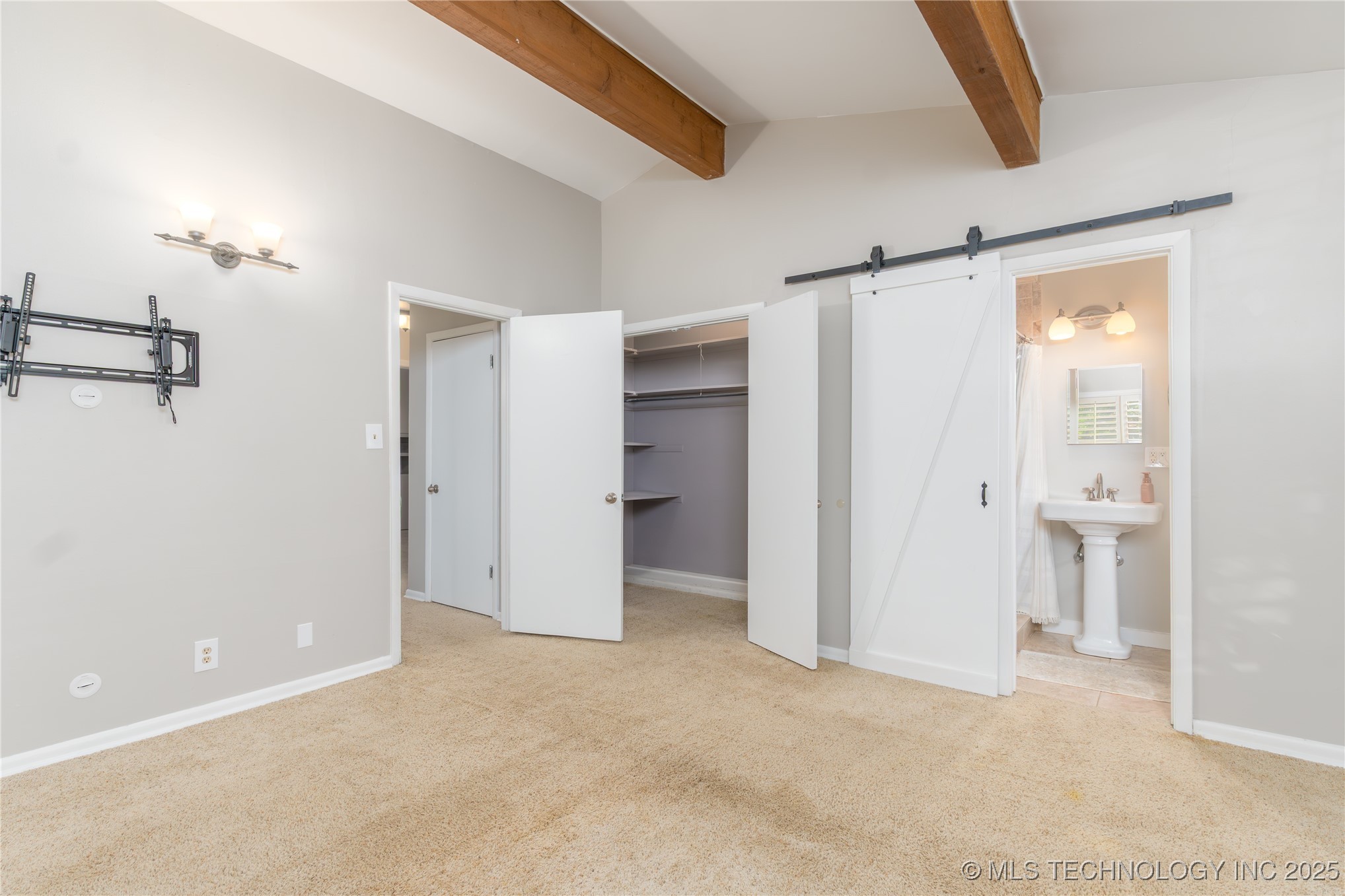 5419 S New Haven Avenue