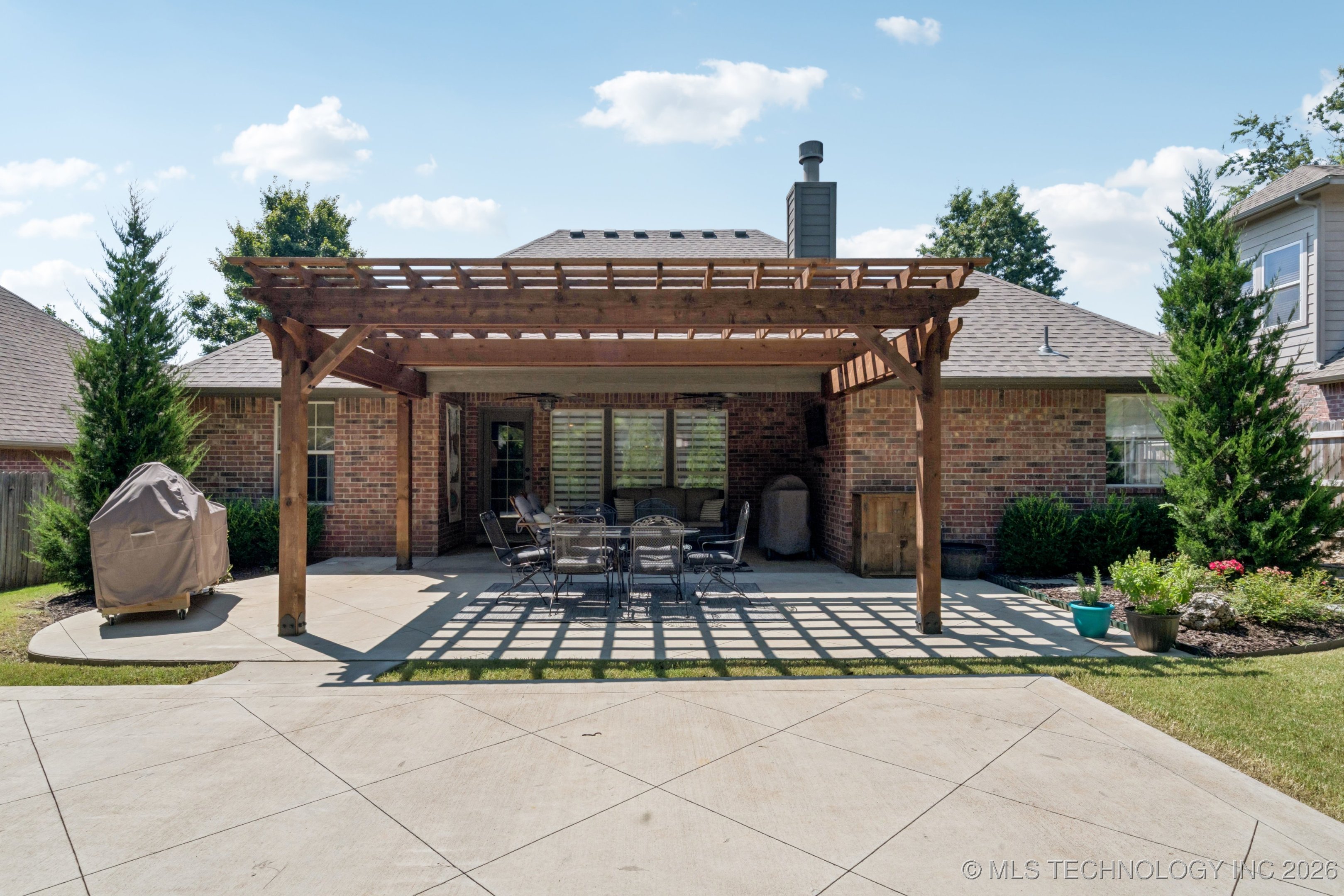 1820 E Montgomery Street