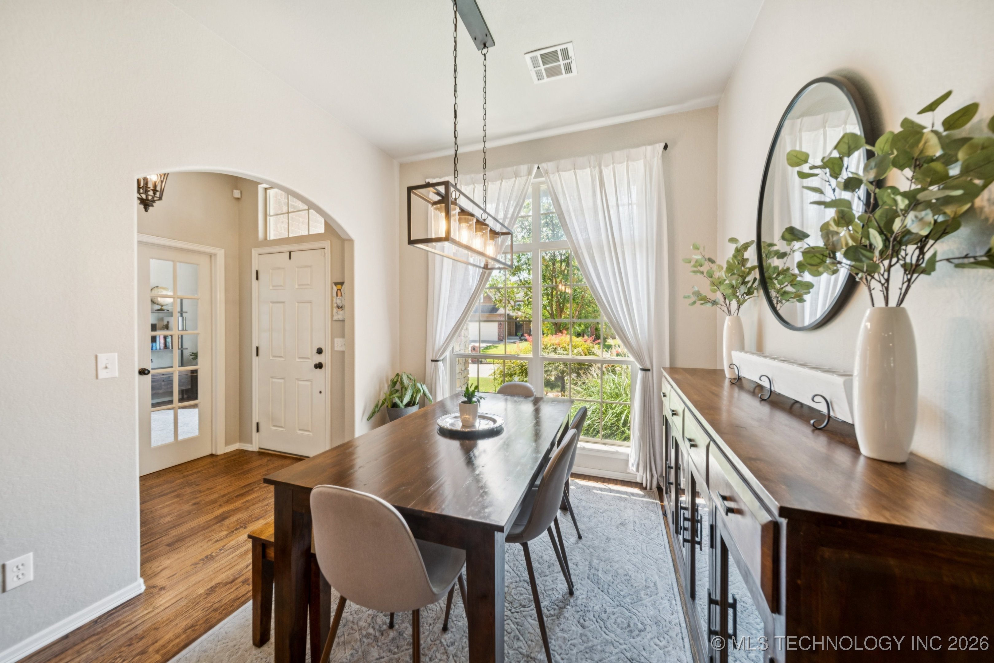 1820 E Montgomery Street