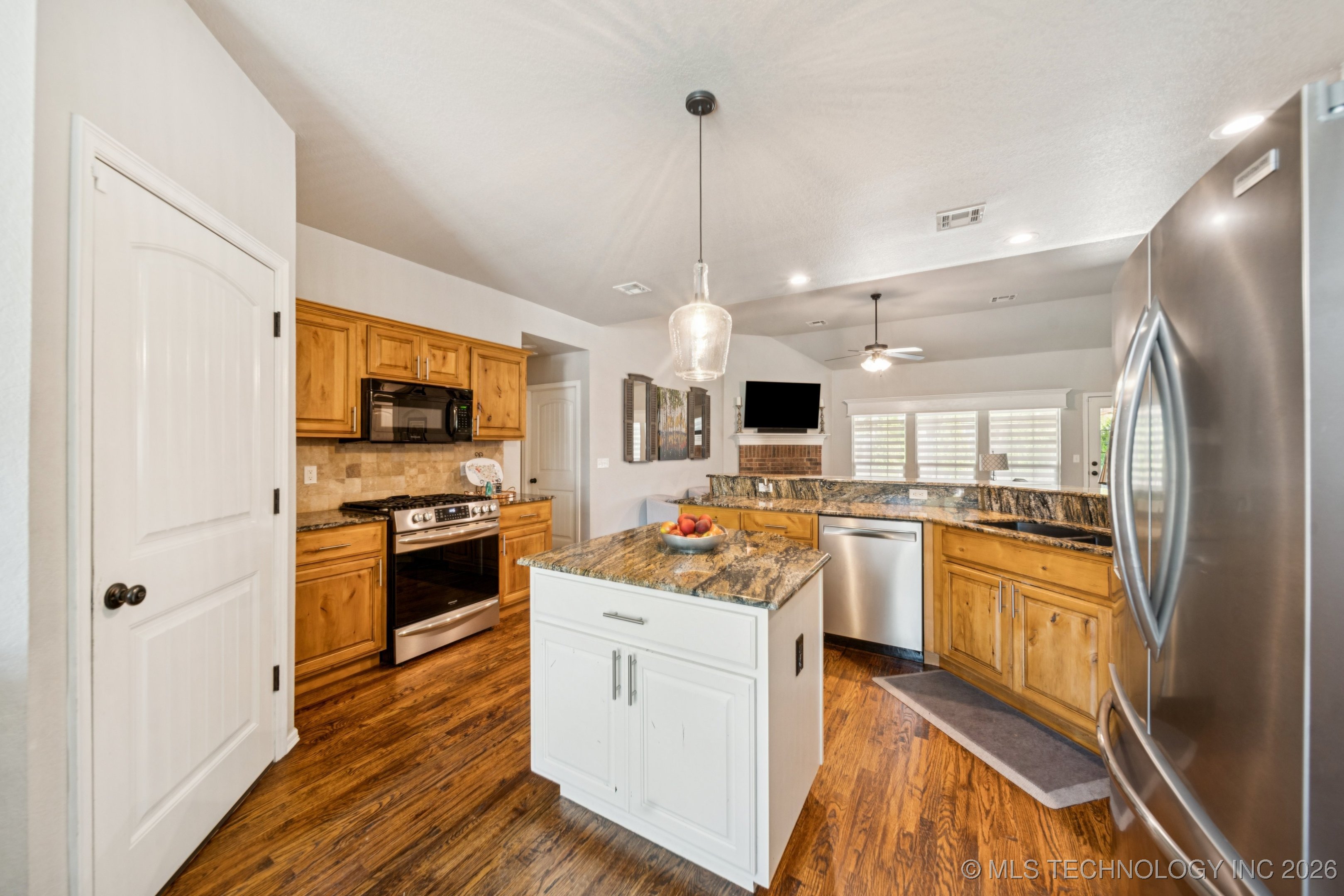 1820 E Montgomery Street