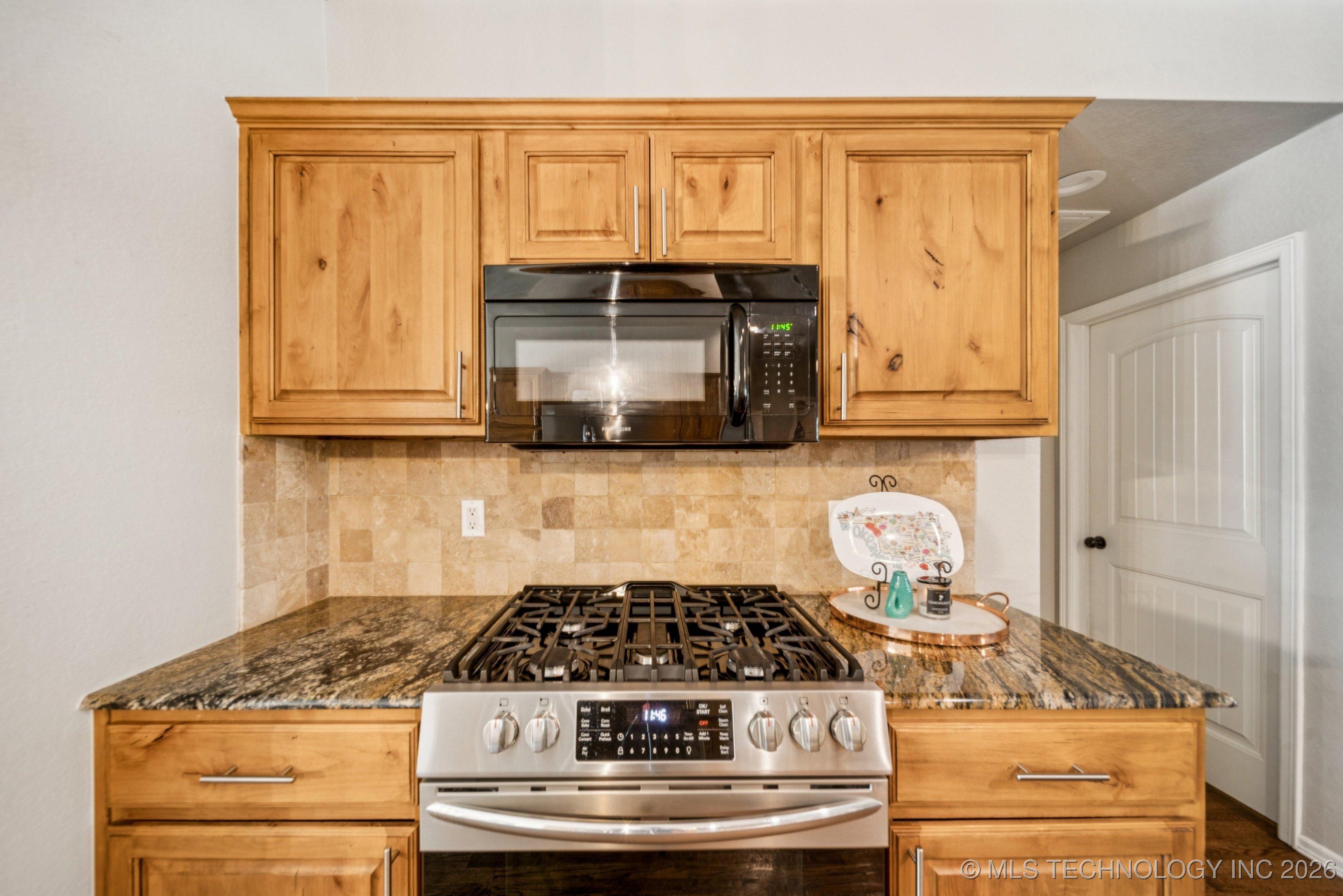 1820 E Montgomery Street