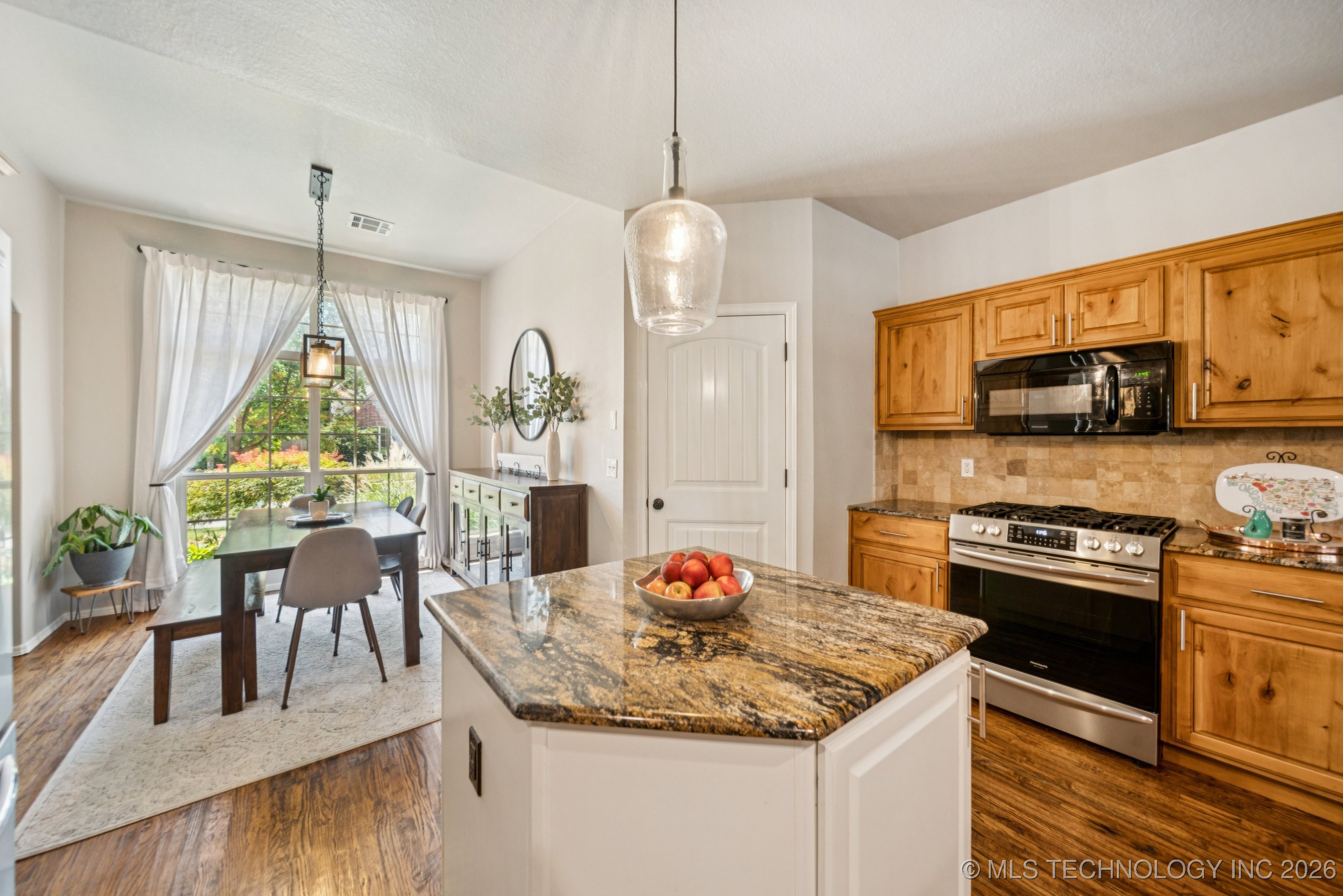 1820 E Montgomery Street