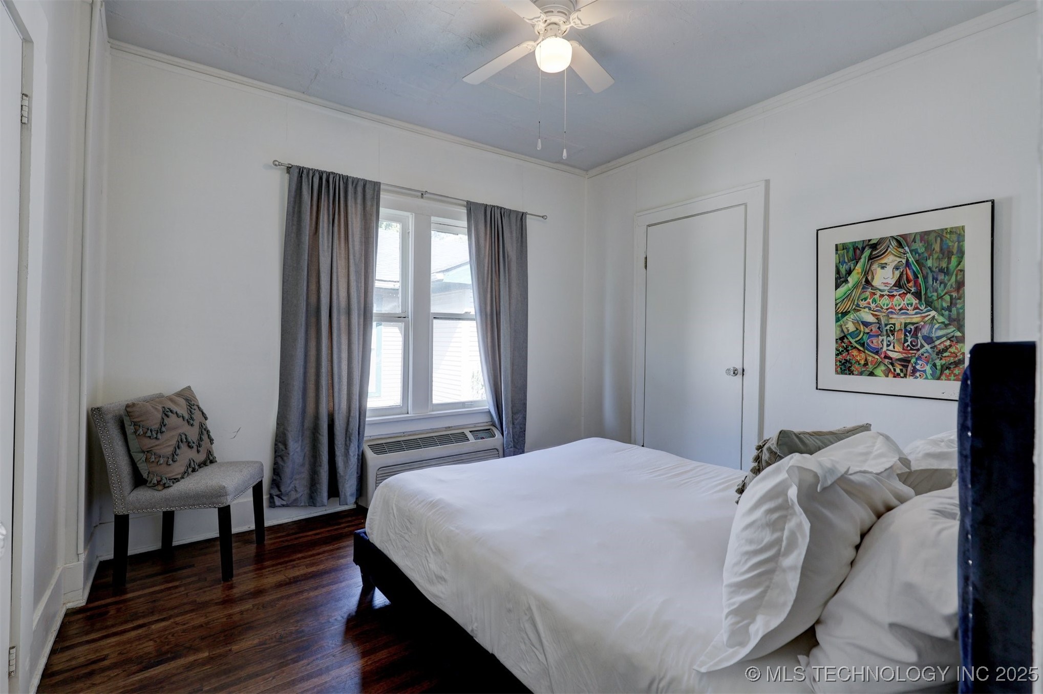 2015 W Easton Street