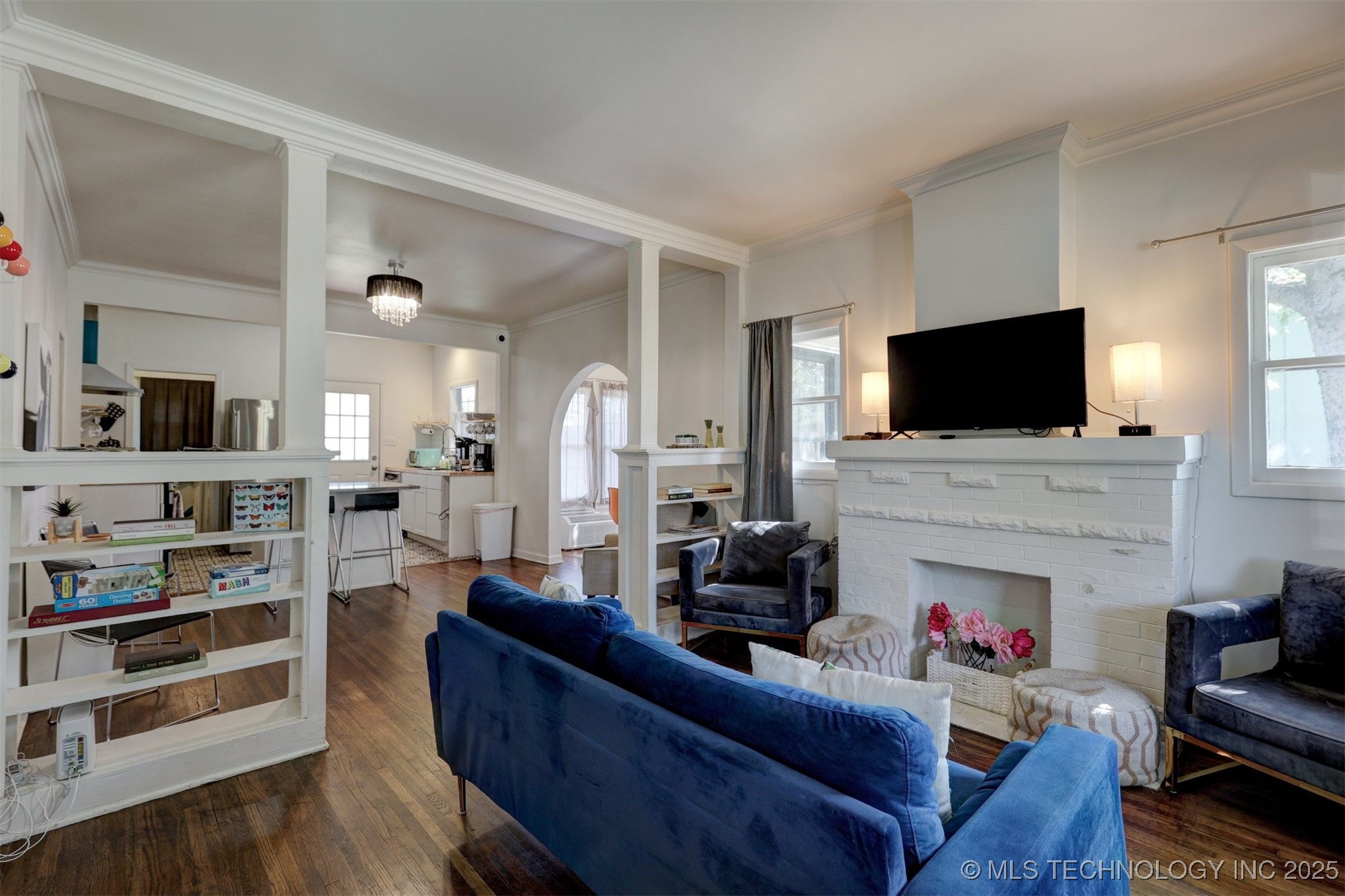 2015 W Easton Street