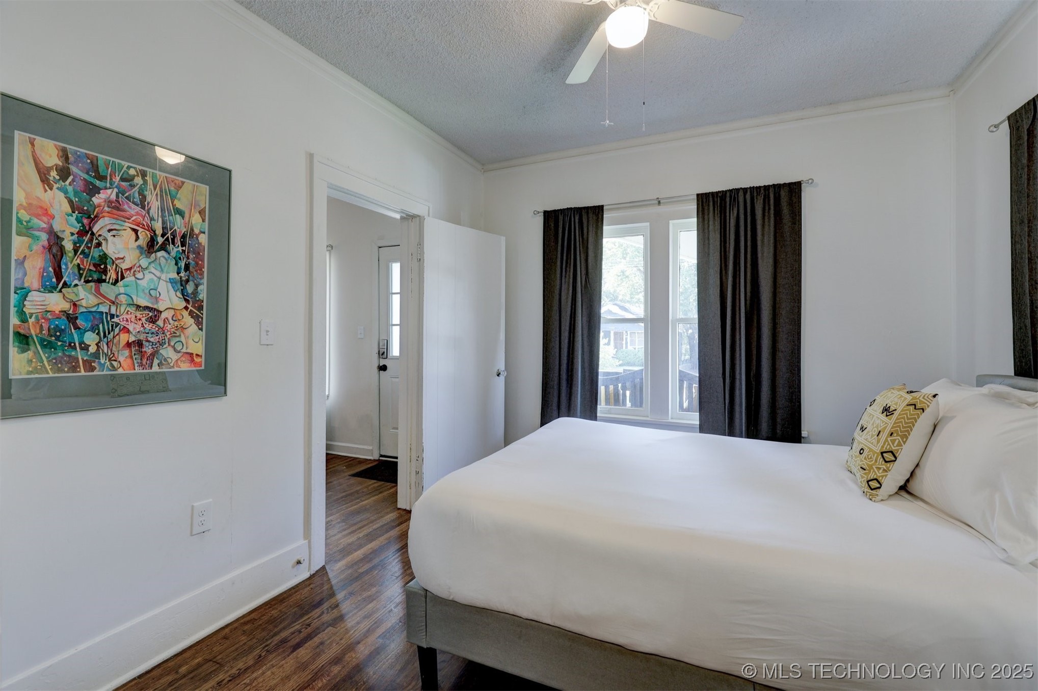 2015 W Easton Street