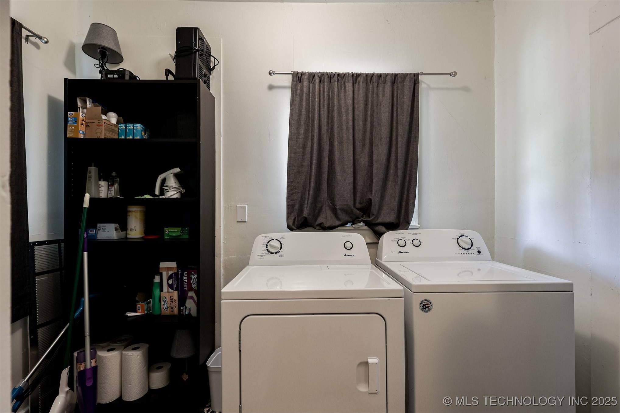 2015 W Easton Street