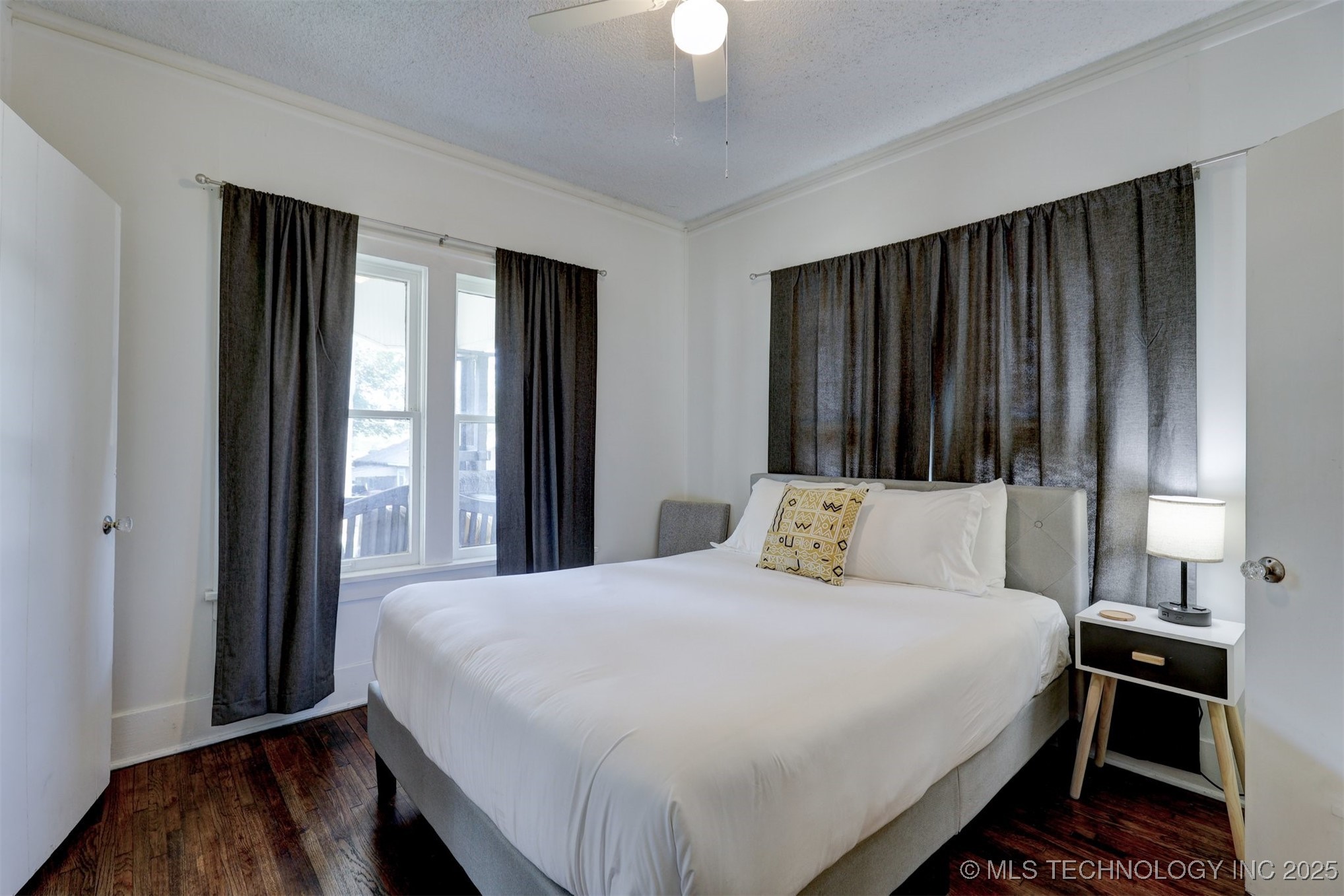 2015 W Easton Street