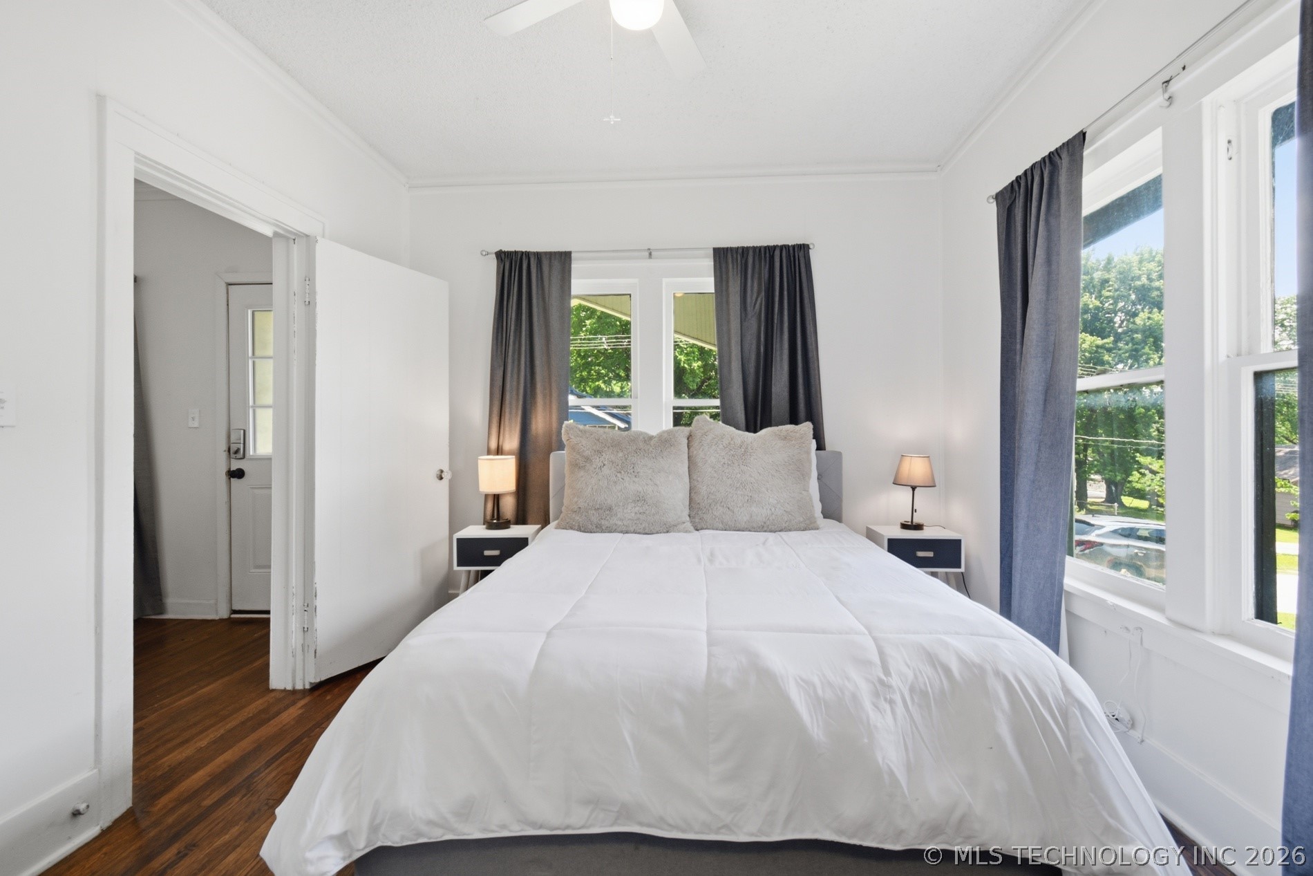 2015 W Easton Street