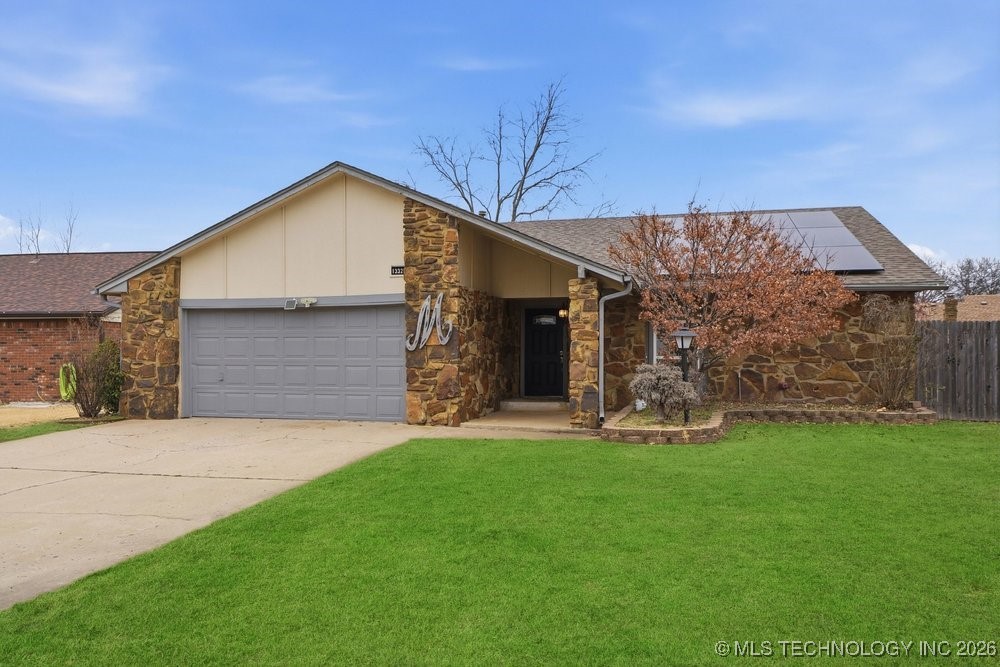 13327 E 33rd Place