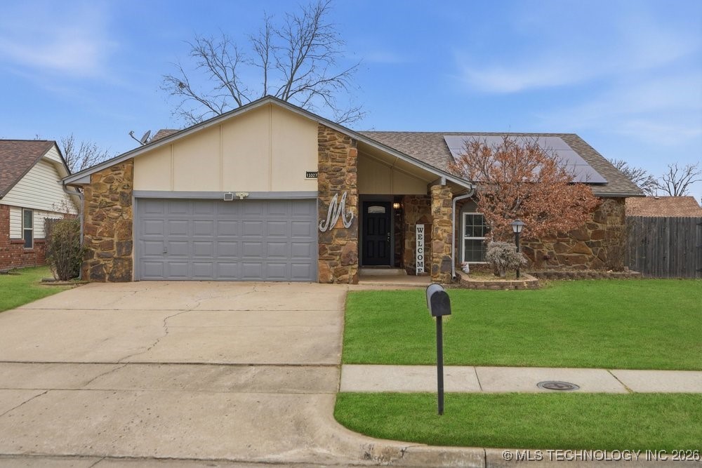 13327 E 33rd Place