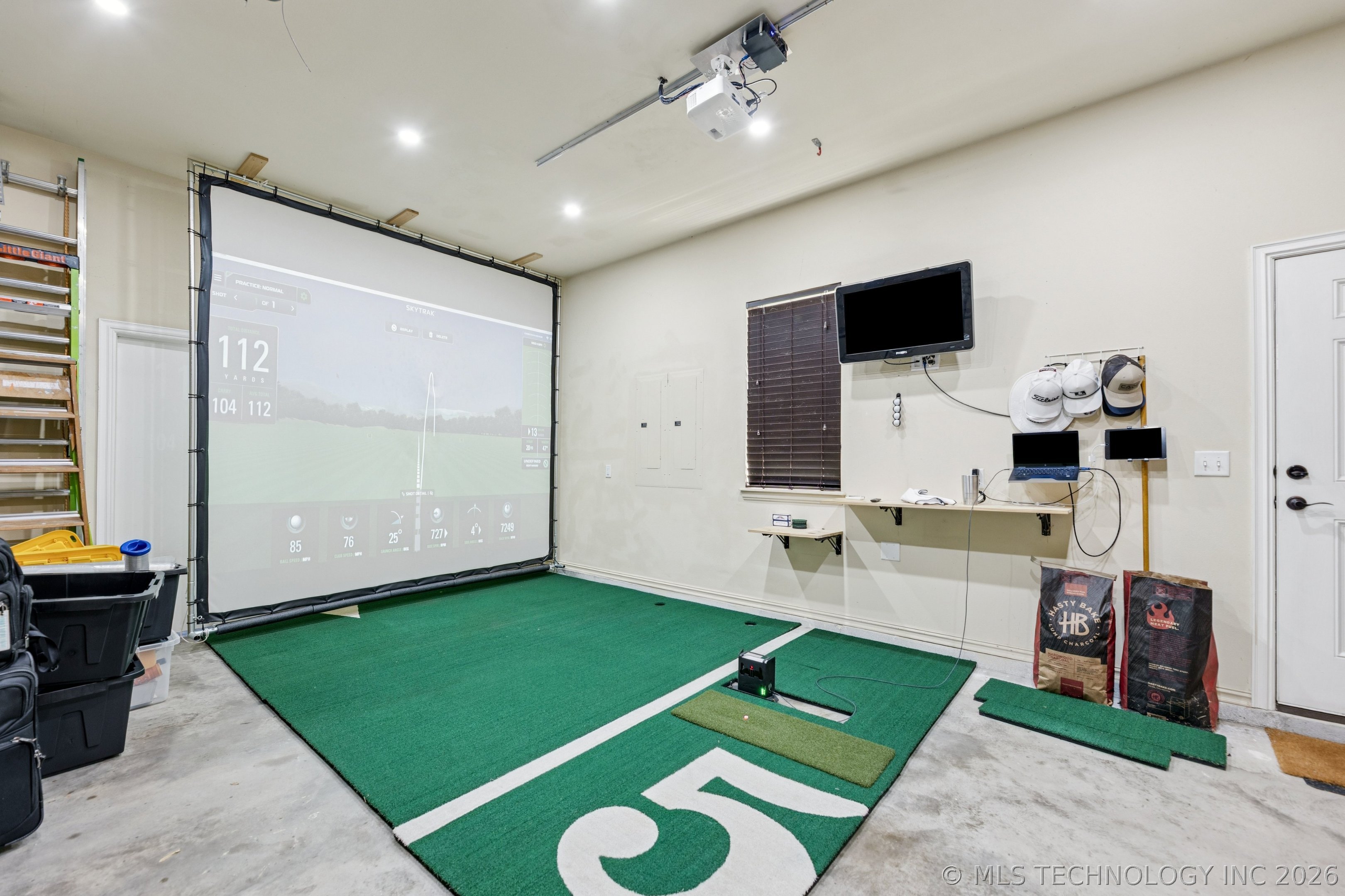 13435 S Garrett Street