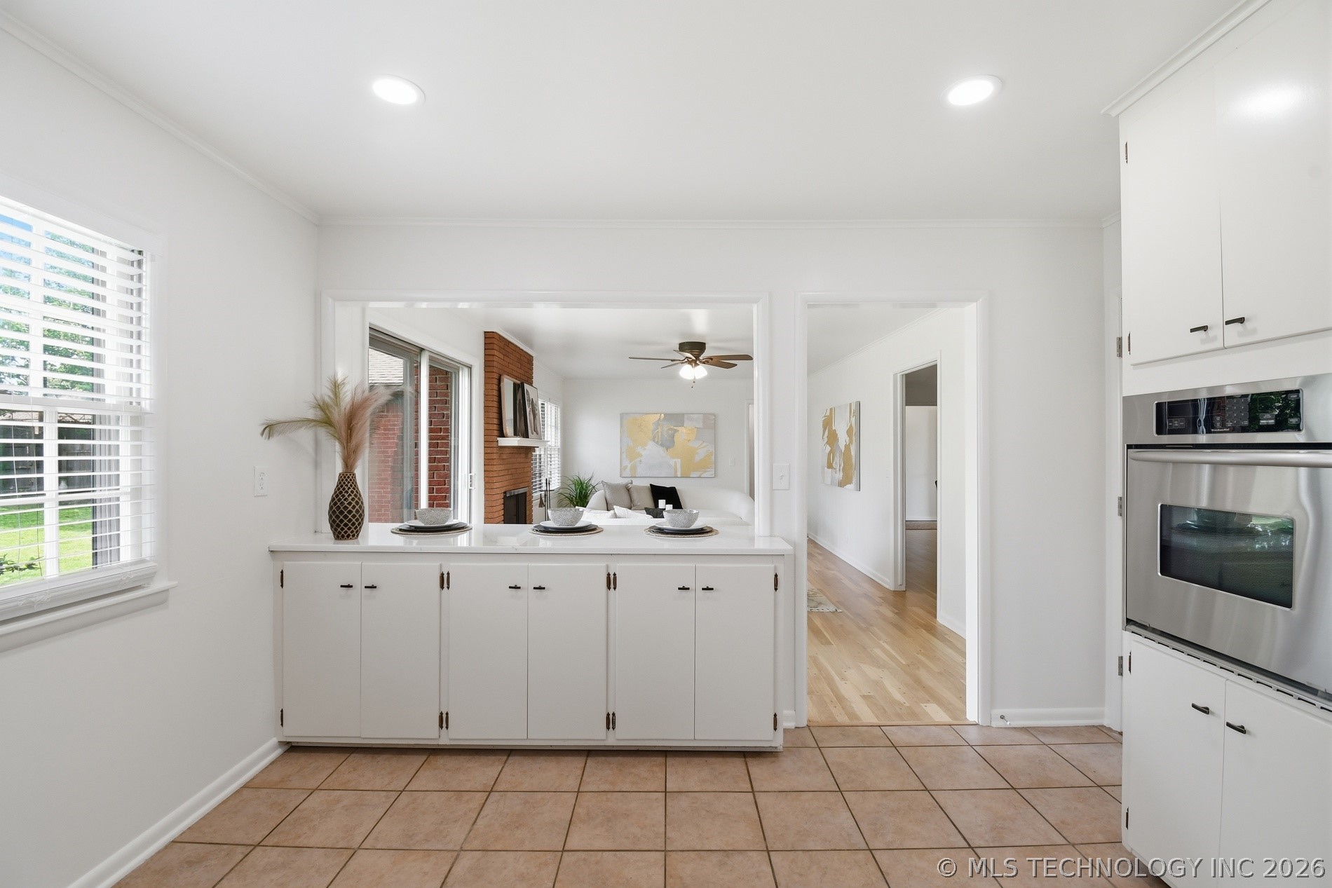 4225 E 52nd Street