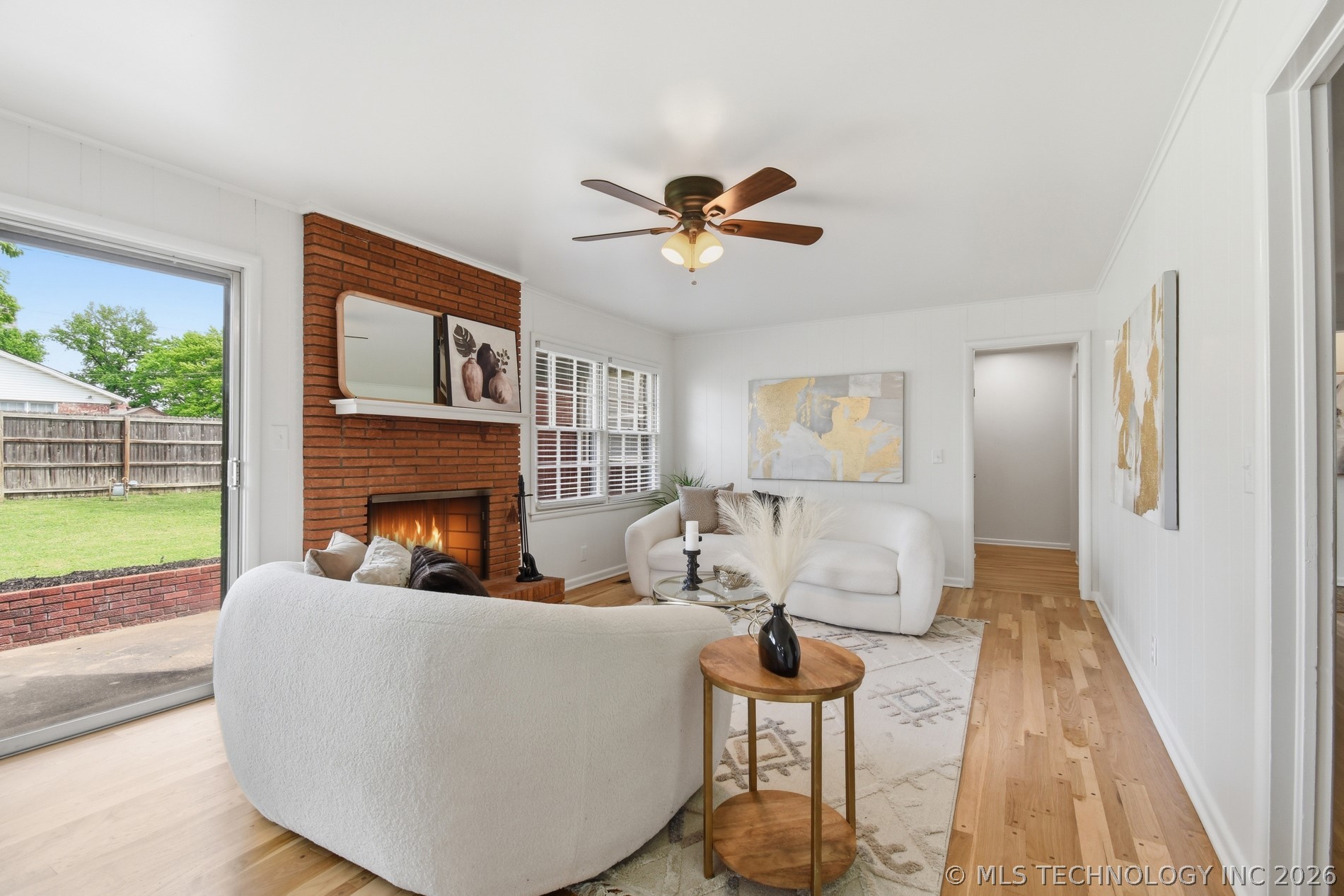 4225 E 52nd Street