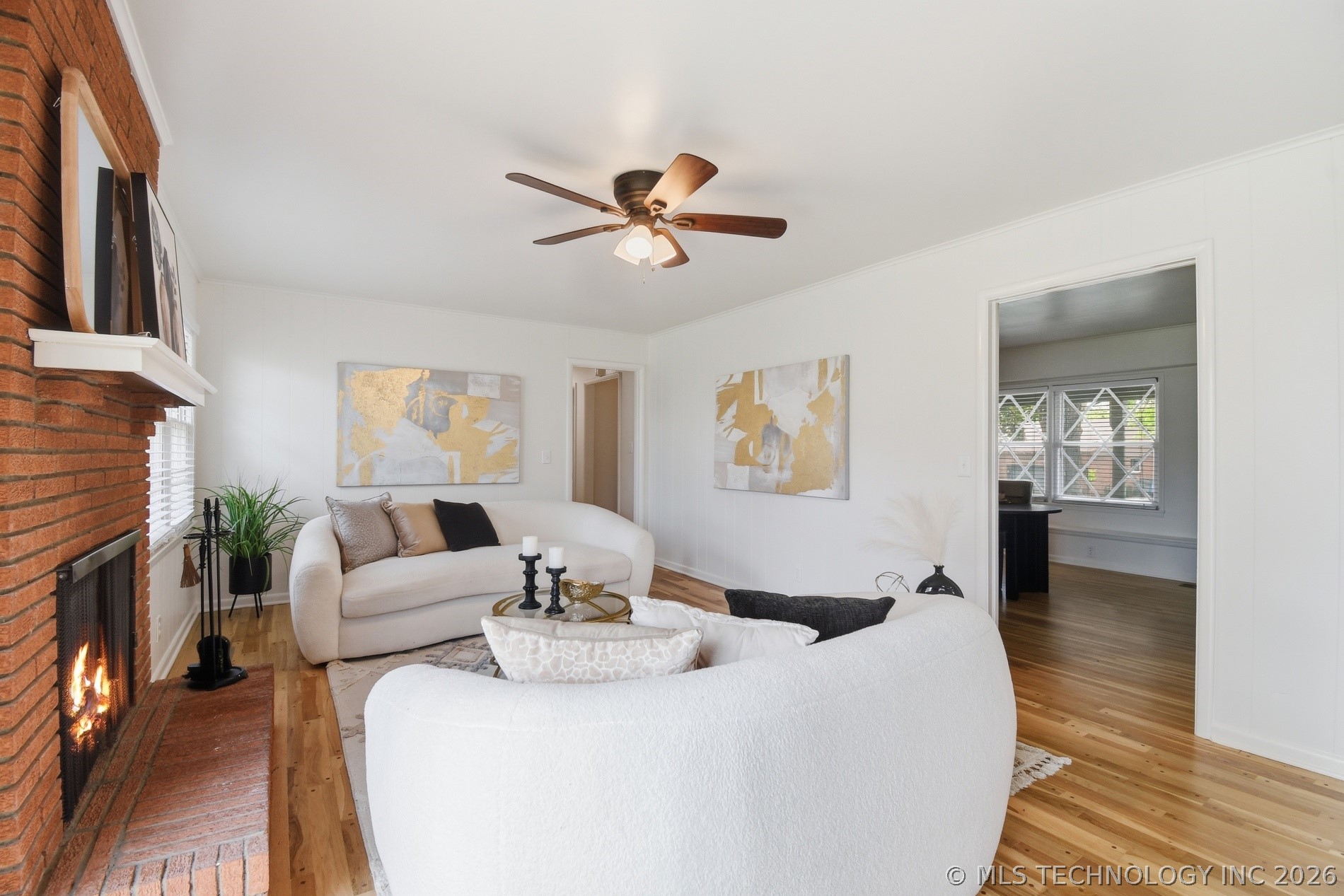 4225 E 52nd Street