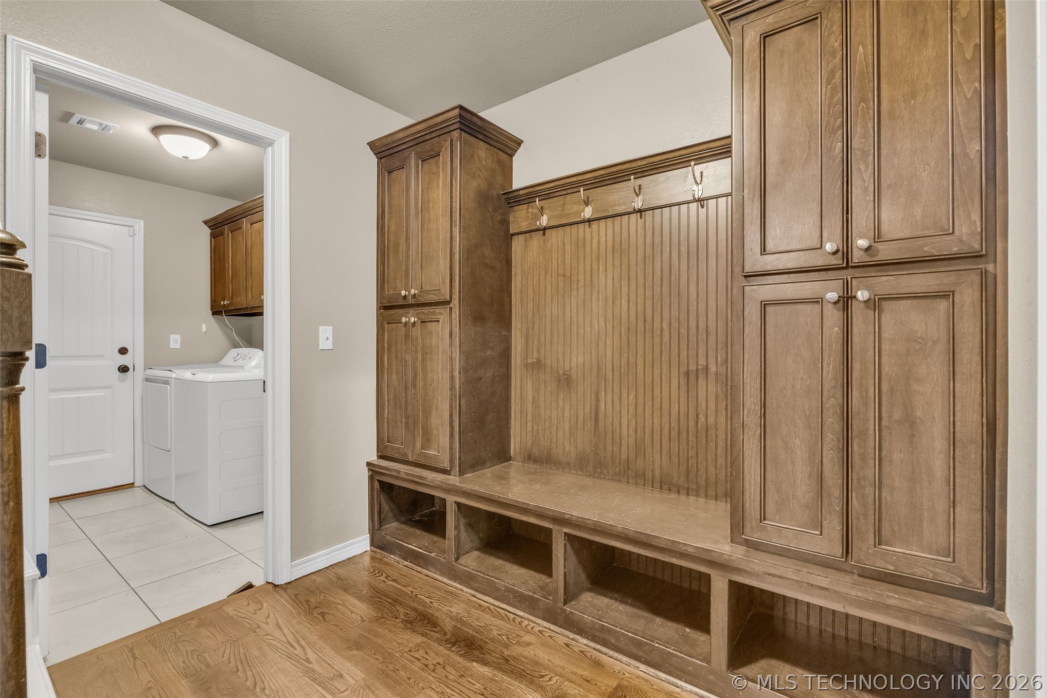 18223 E 49th Place S