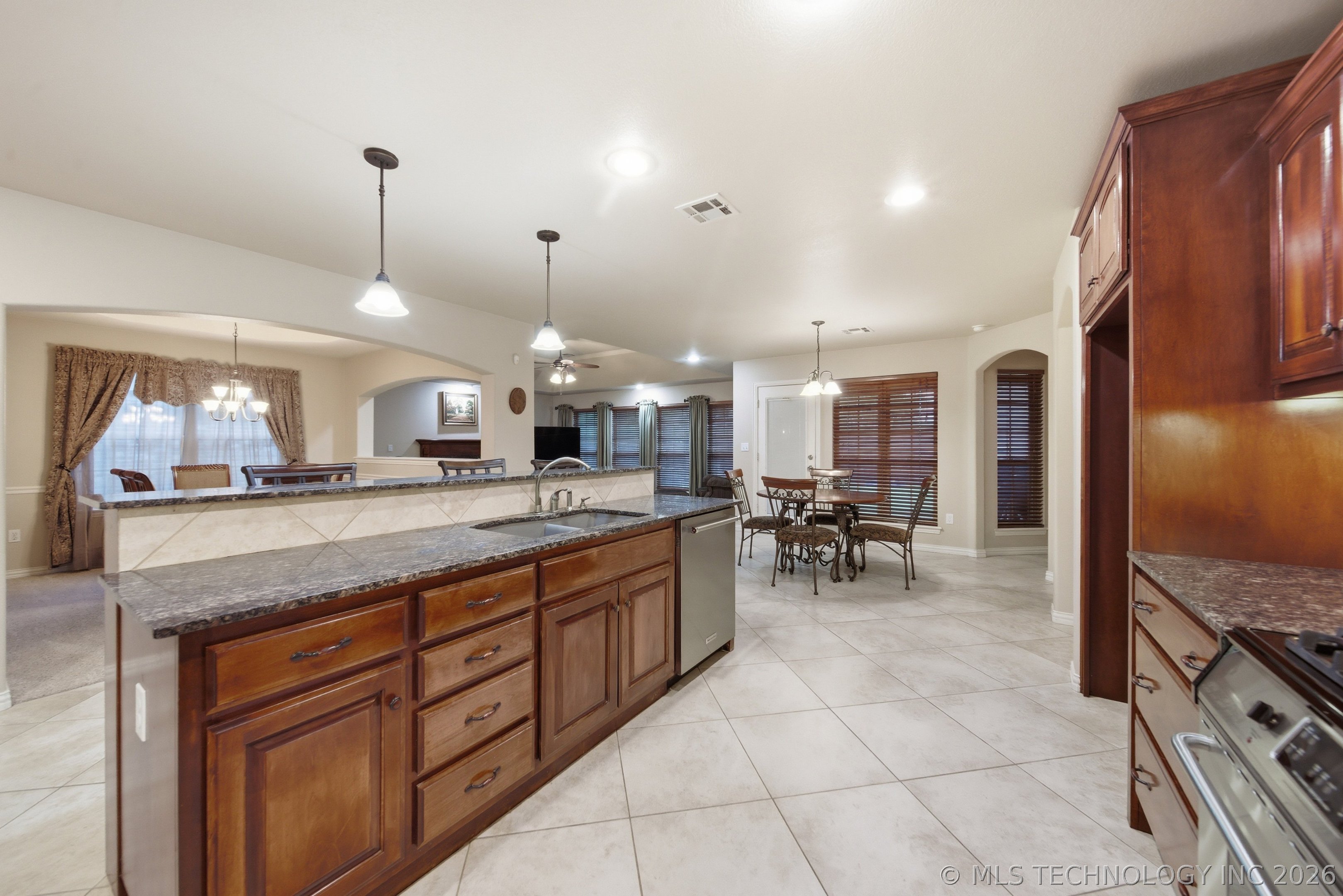 2623 S 15th Place