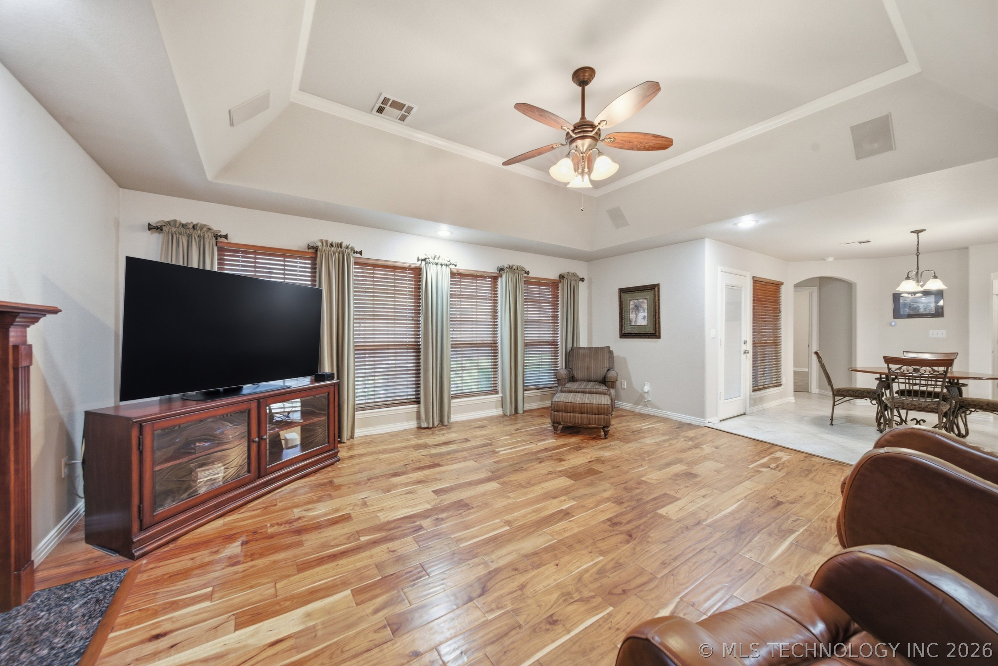 2623 S 15th Place