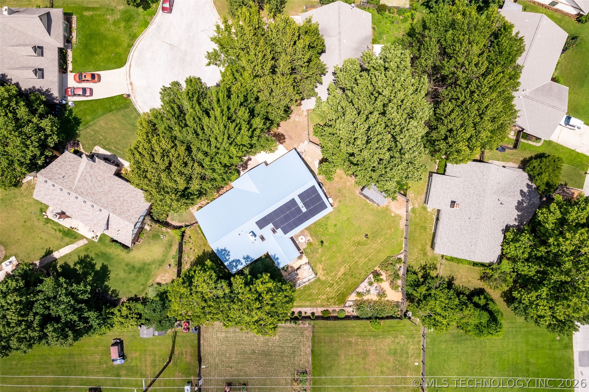 7523 S 87th Place E