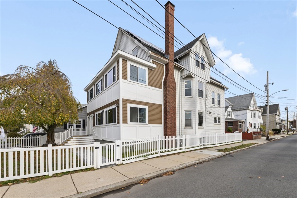 129 Lynnway # 2