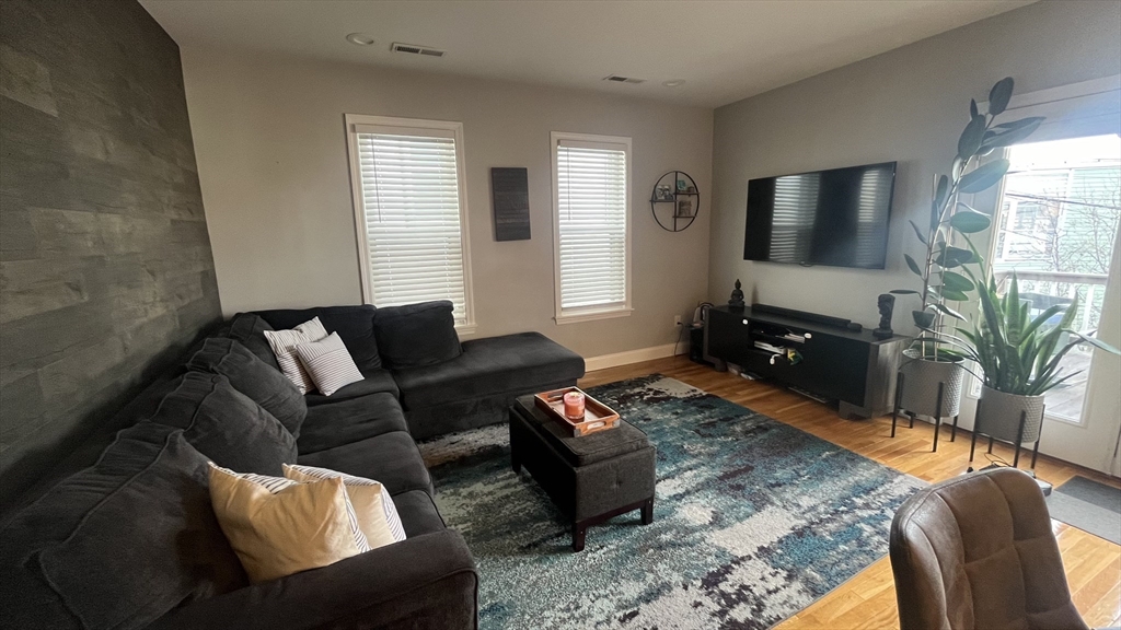 792 Saratoga # 2