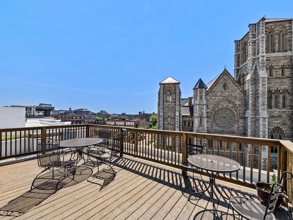 1411 Washington St # 11