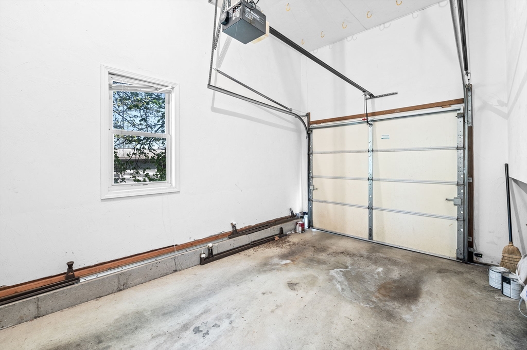 1 Pouliot St # 1