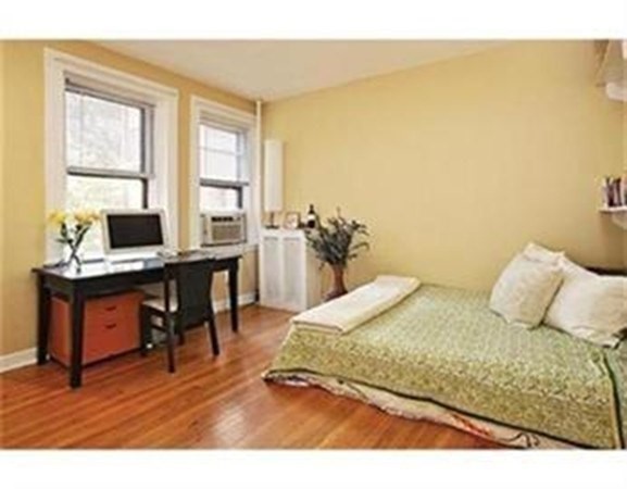 66 Marshall St # 5