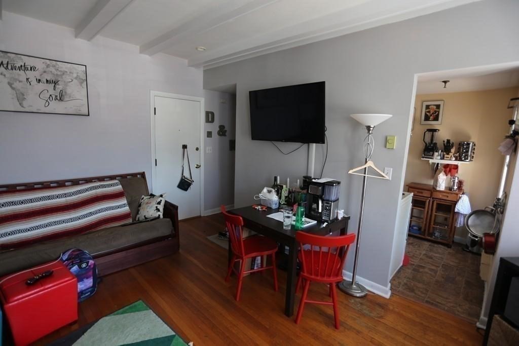 4 Commonwealth Ct # 14