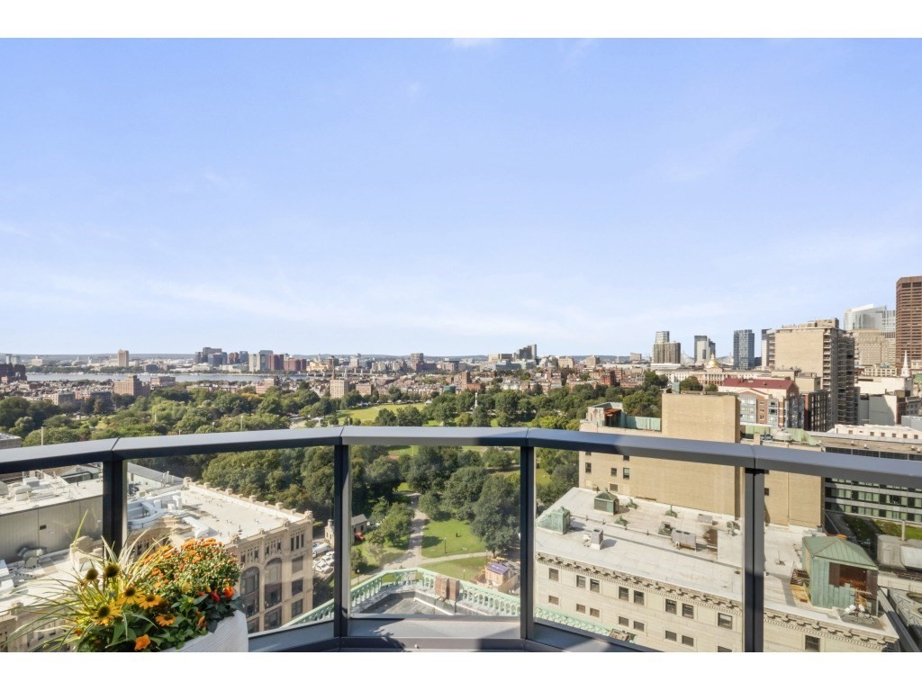 55 Lagrange # 202