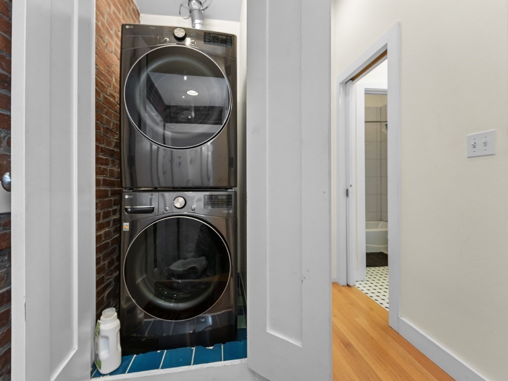 35-39 Saratoga St # 2