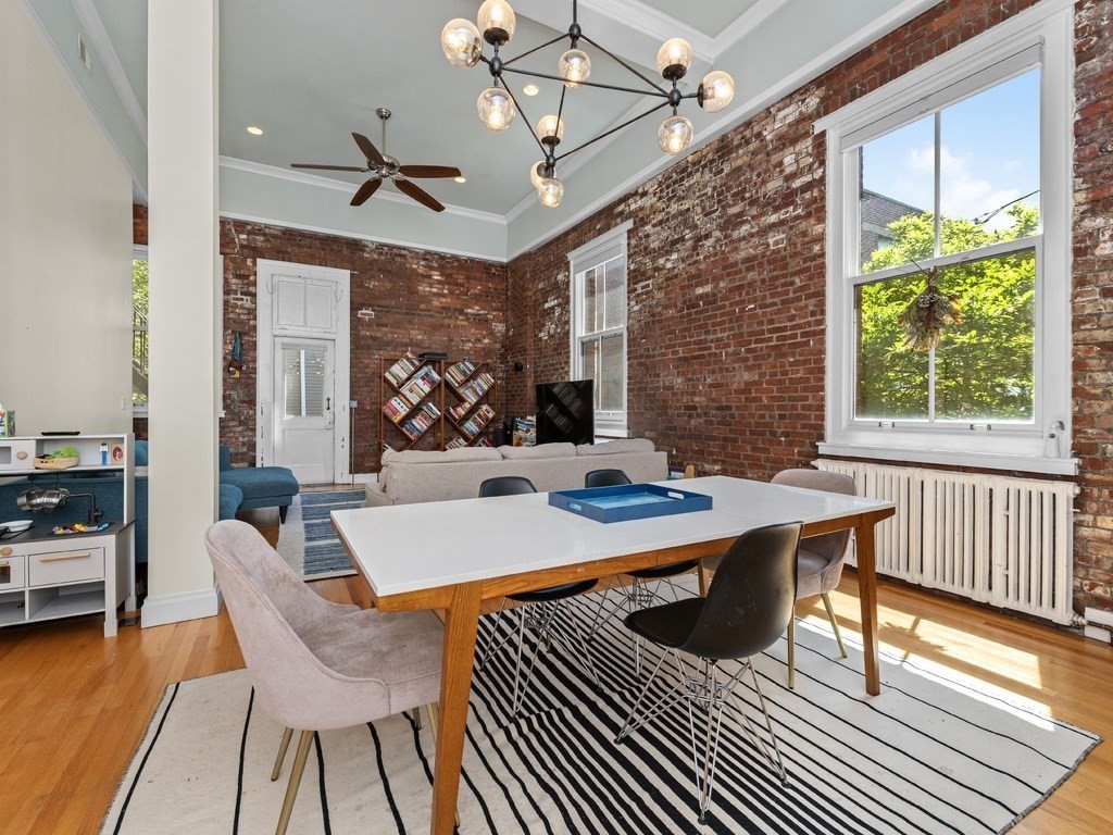 35-39 Saratoga St # 2