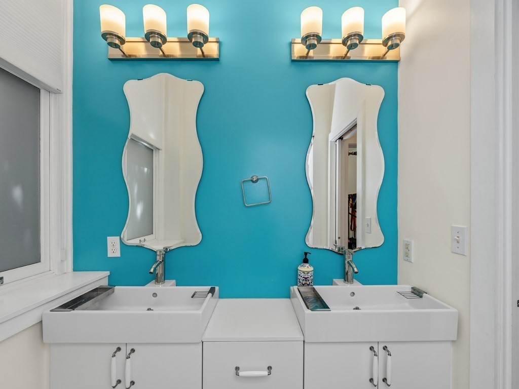 35-39 Saratoga St # 2
