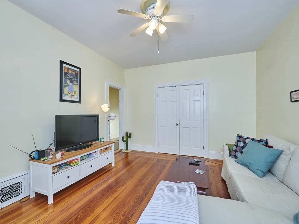 48 Wordsworth St # 2