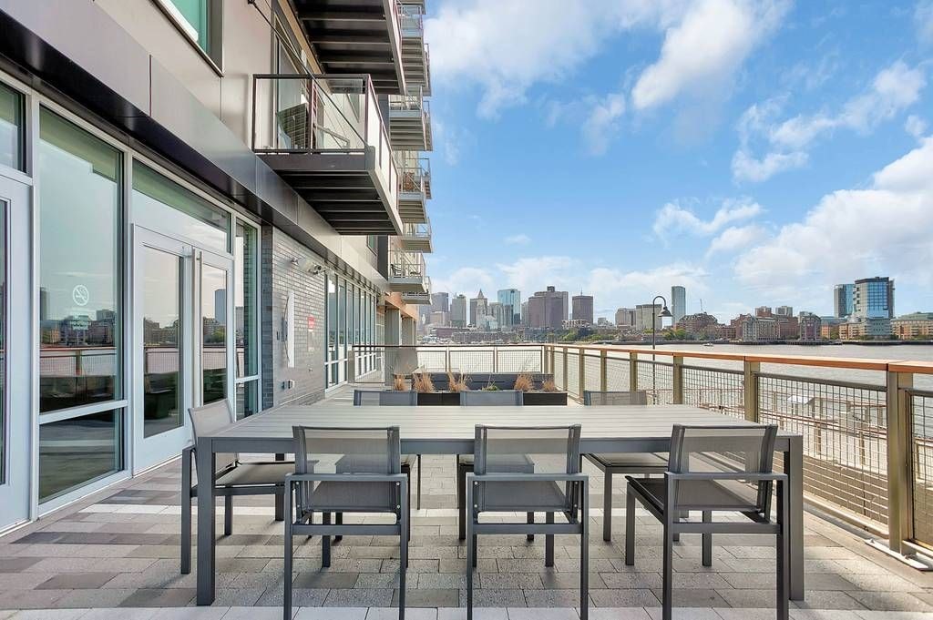 65 Lewis St # 506 Unit: U 506