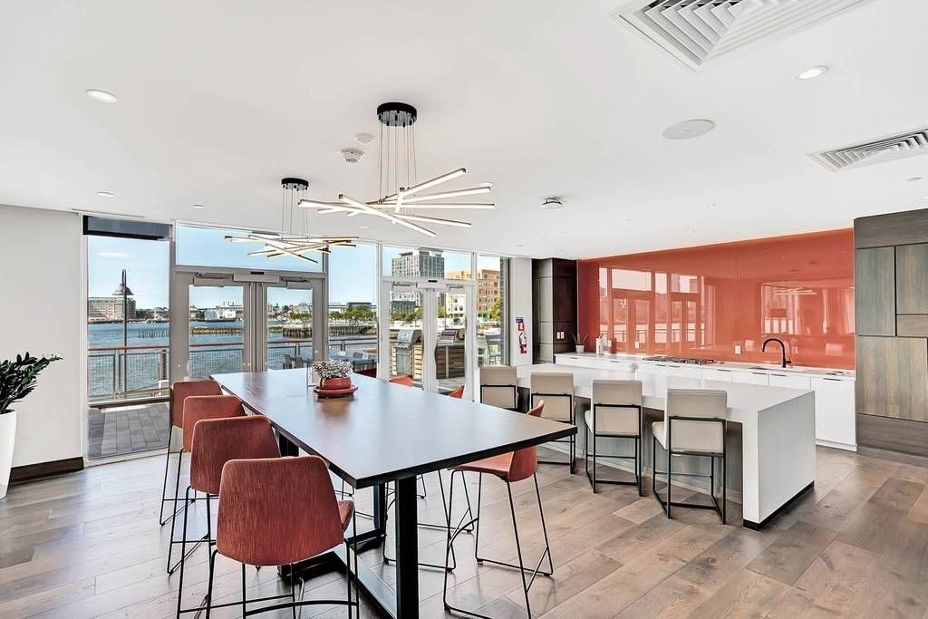 65 Lewis St # 506 Unit: U 506