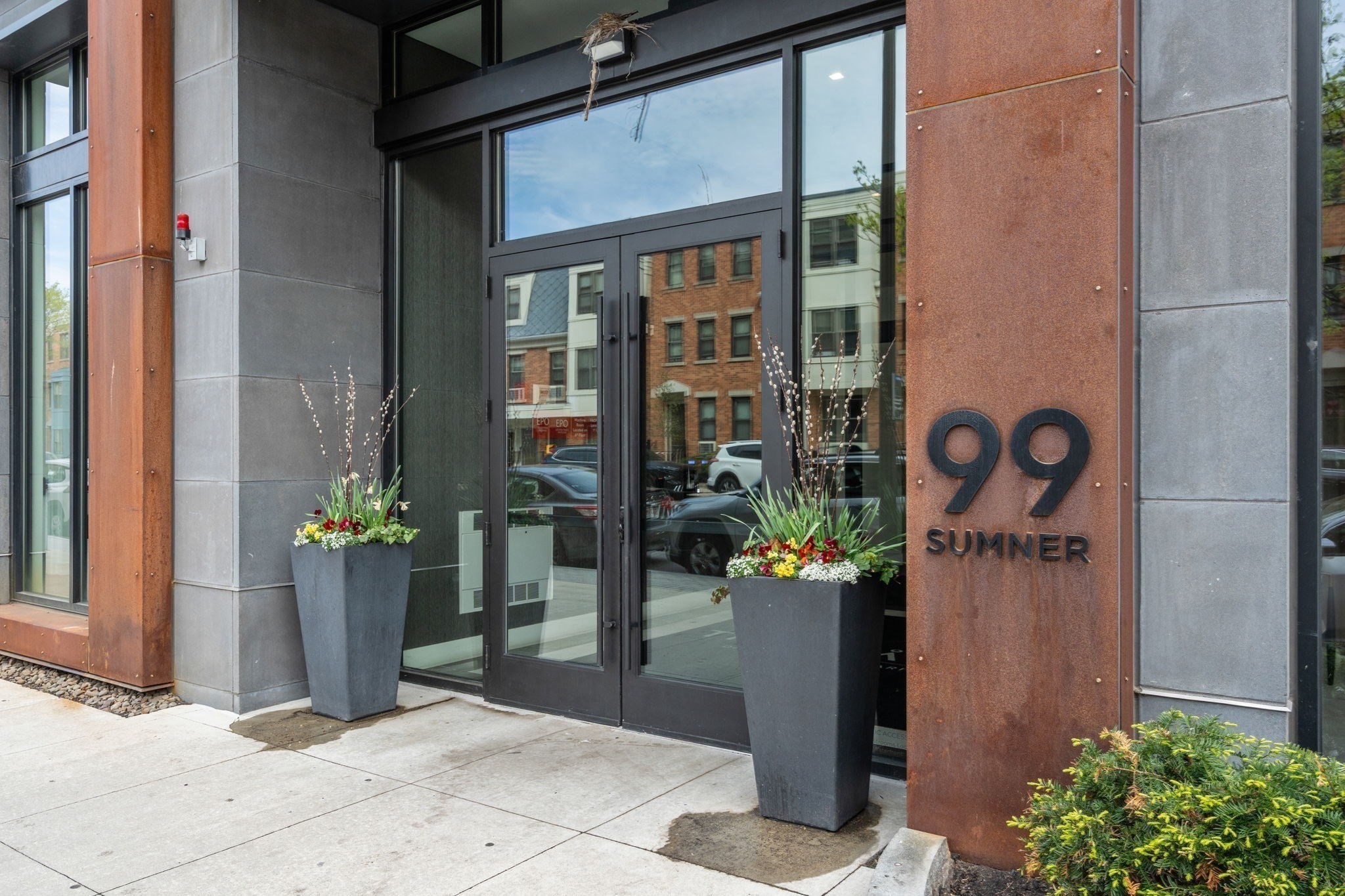 99 Sumner St # 321