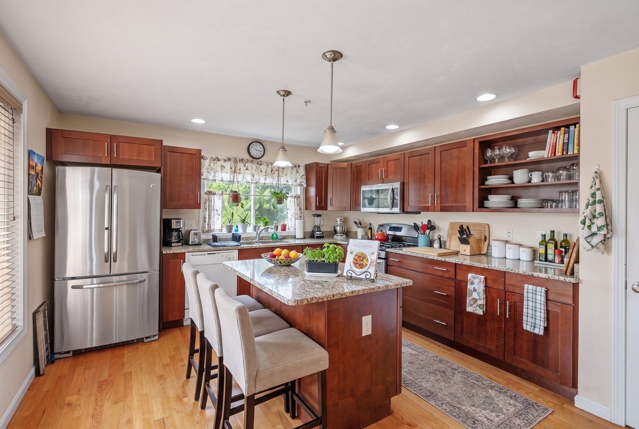 351 America Blvd # 351