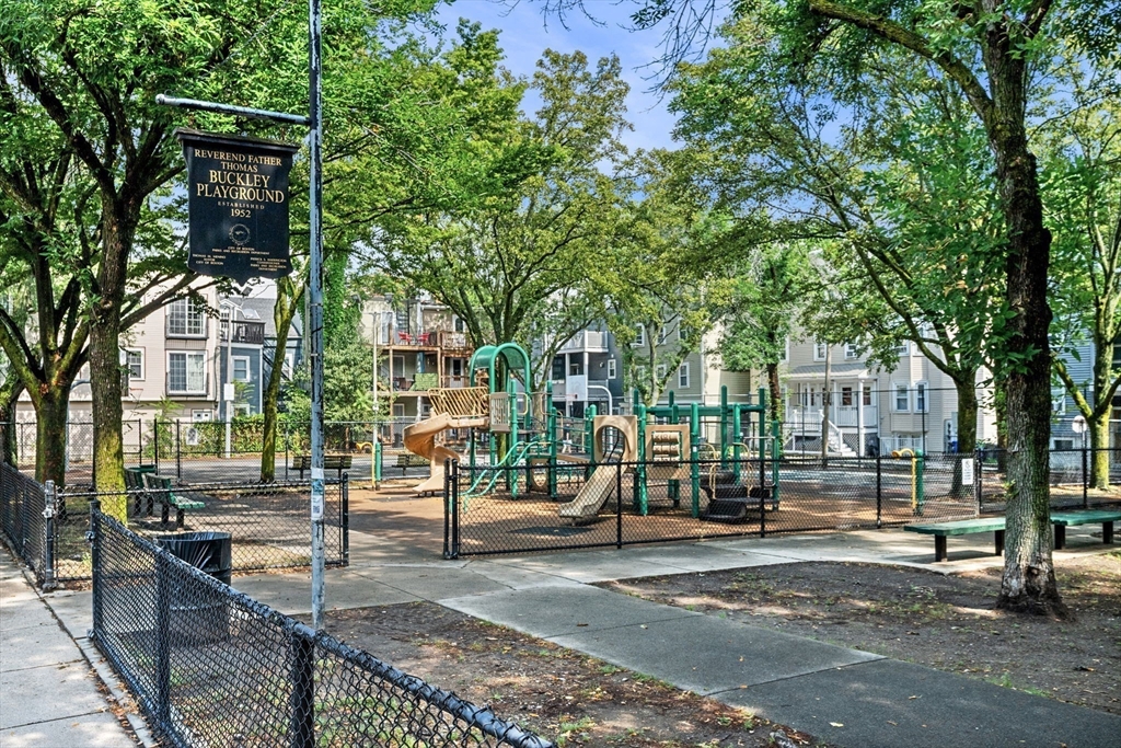 227 W 3rd # 2
