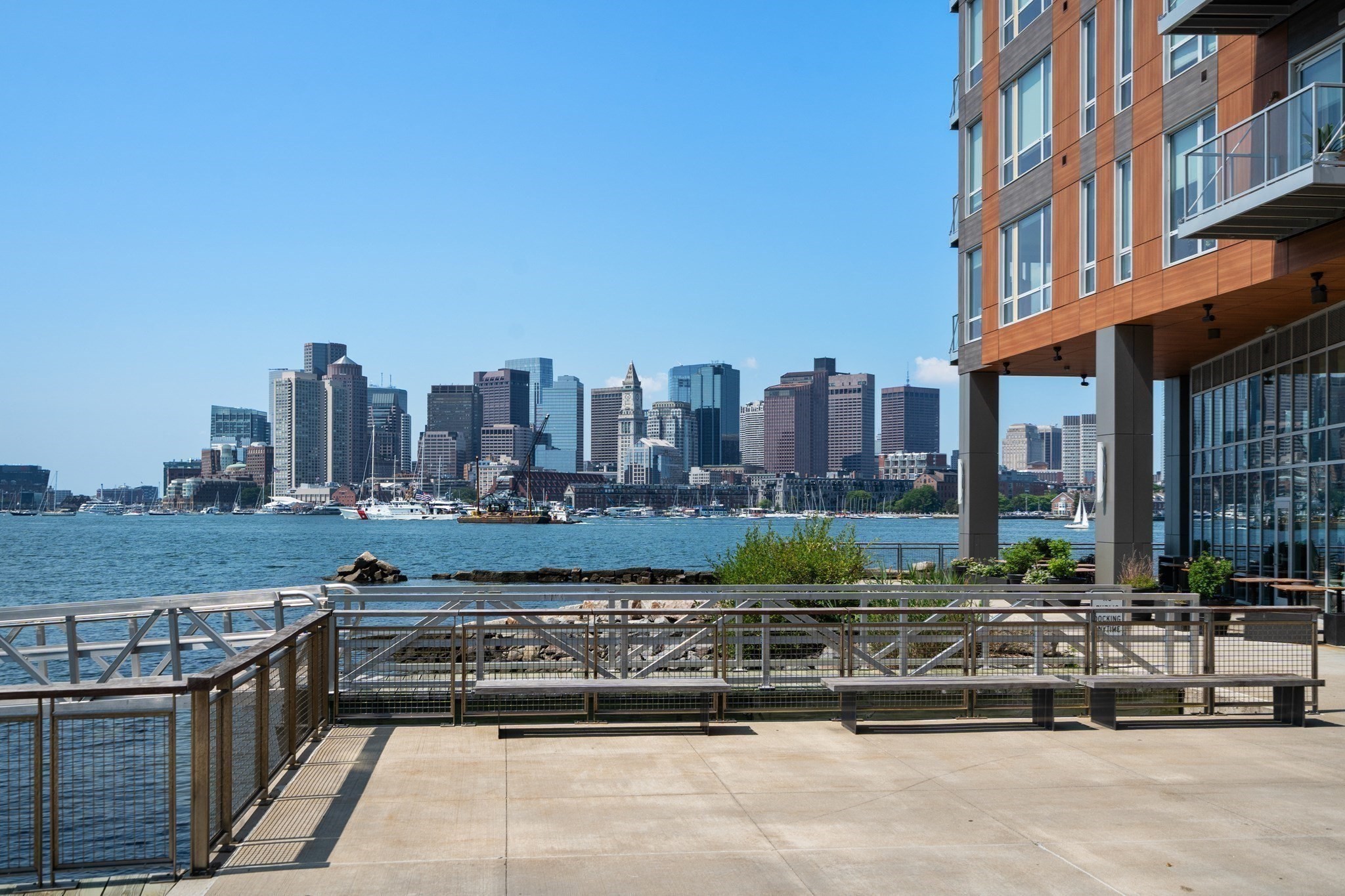 65 Lewis St # 216