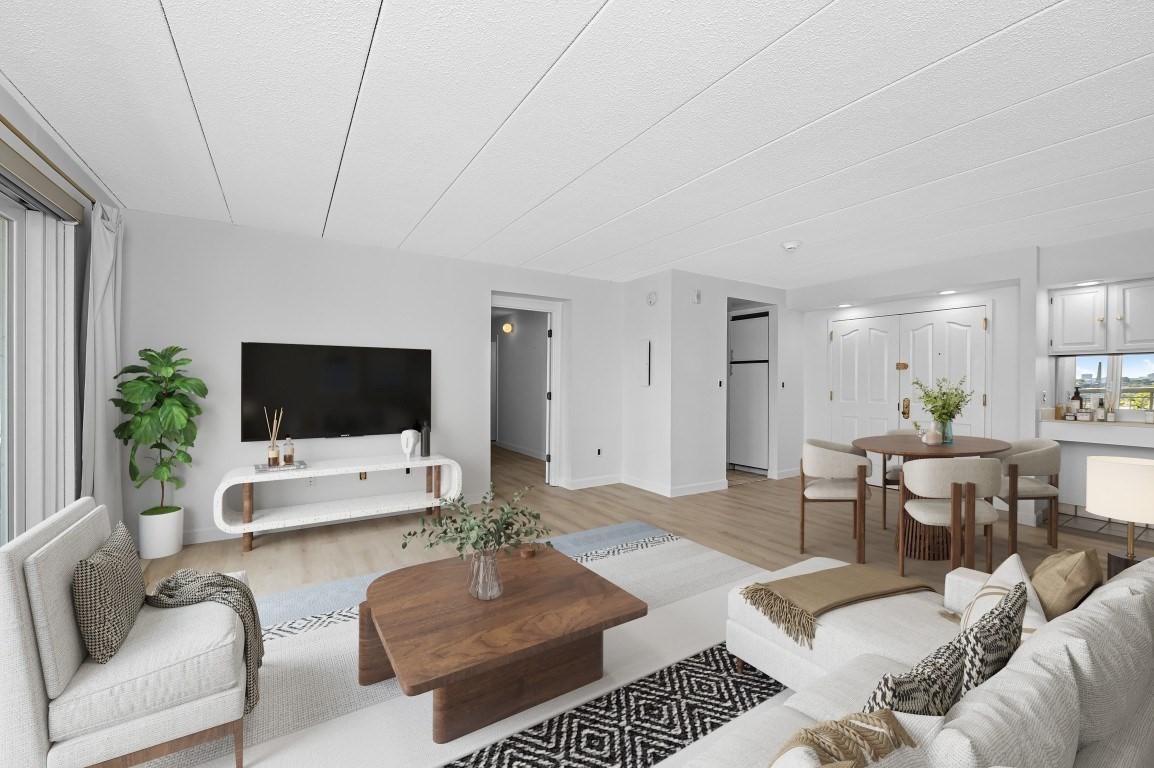 50 Boatswains Way # 204