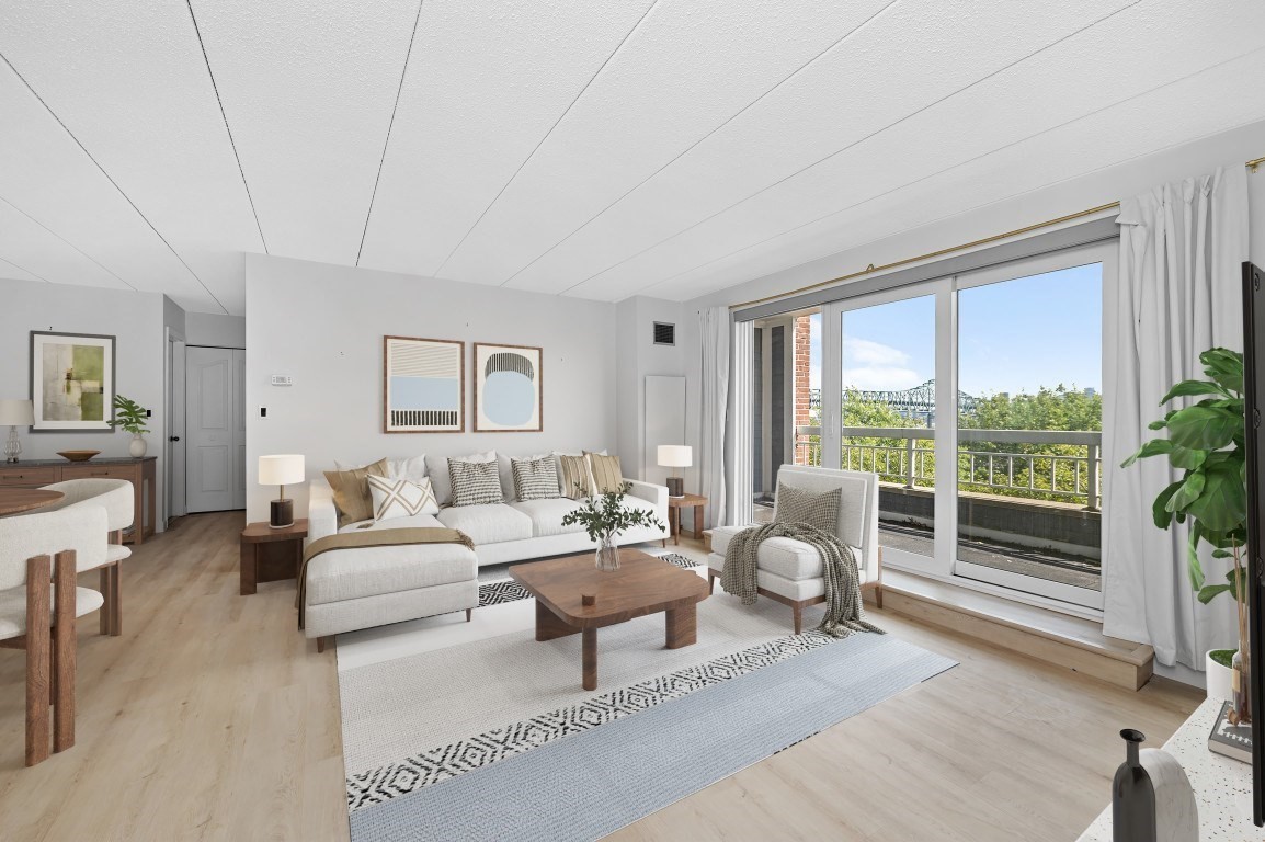 50 Boatswains Way # 204
