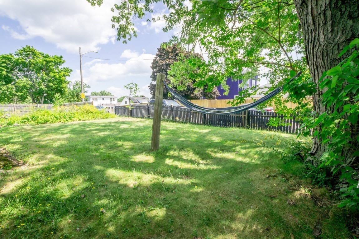 391 Mountain Ave # 1