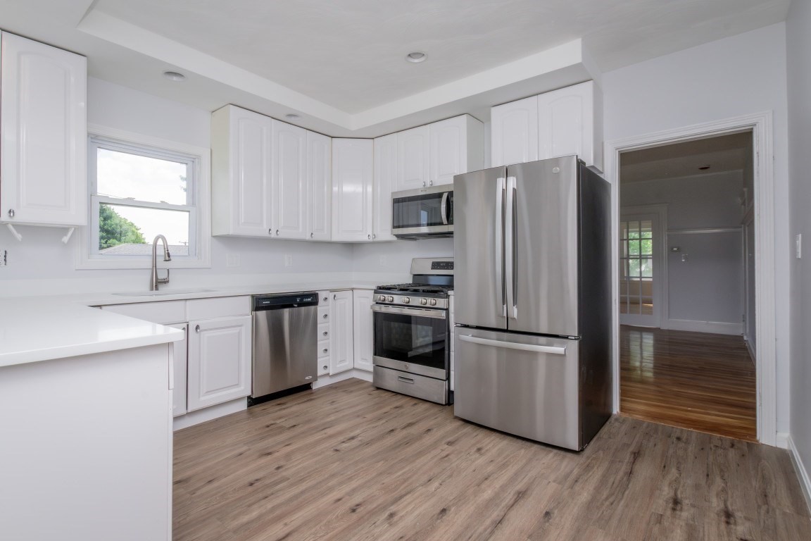 391 Mountain Ave # 1
