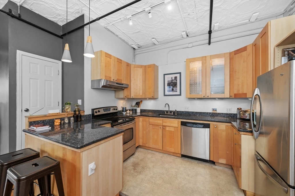 10 Williams St # 44