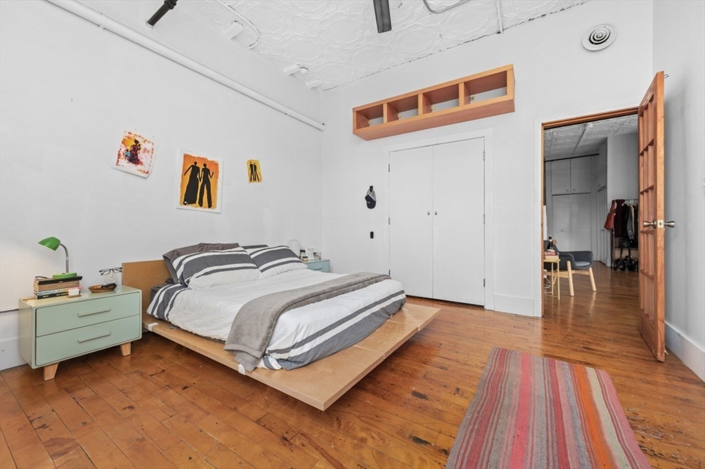 10 Williams St # 44