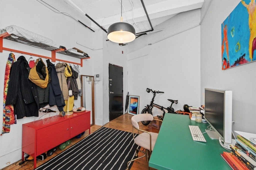 10 Williams St # 44