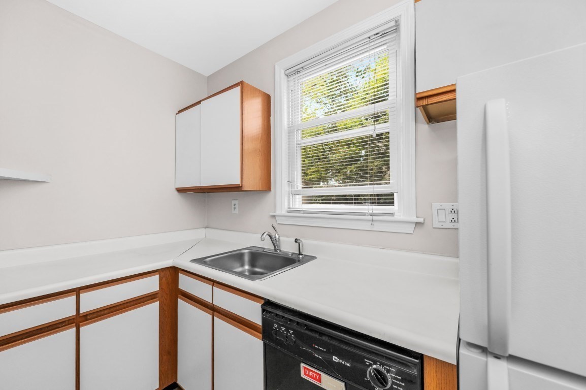 107 Ocean St # 1