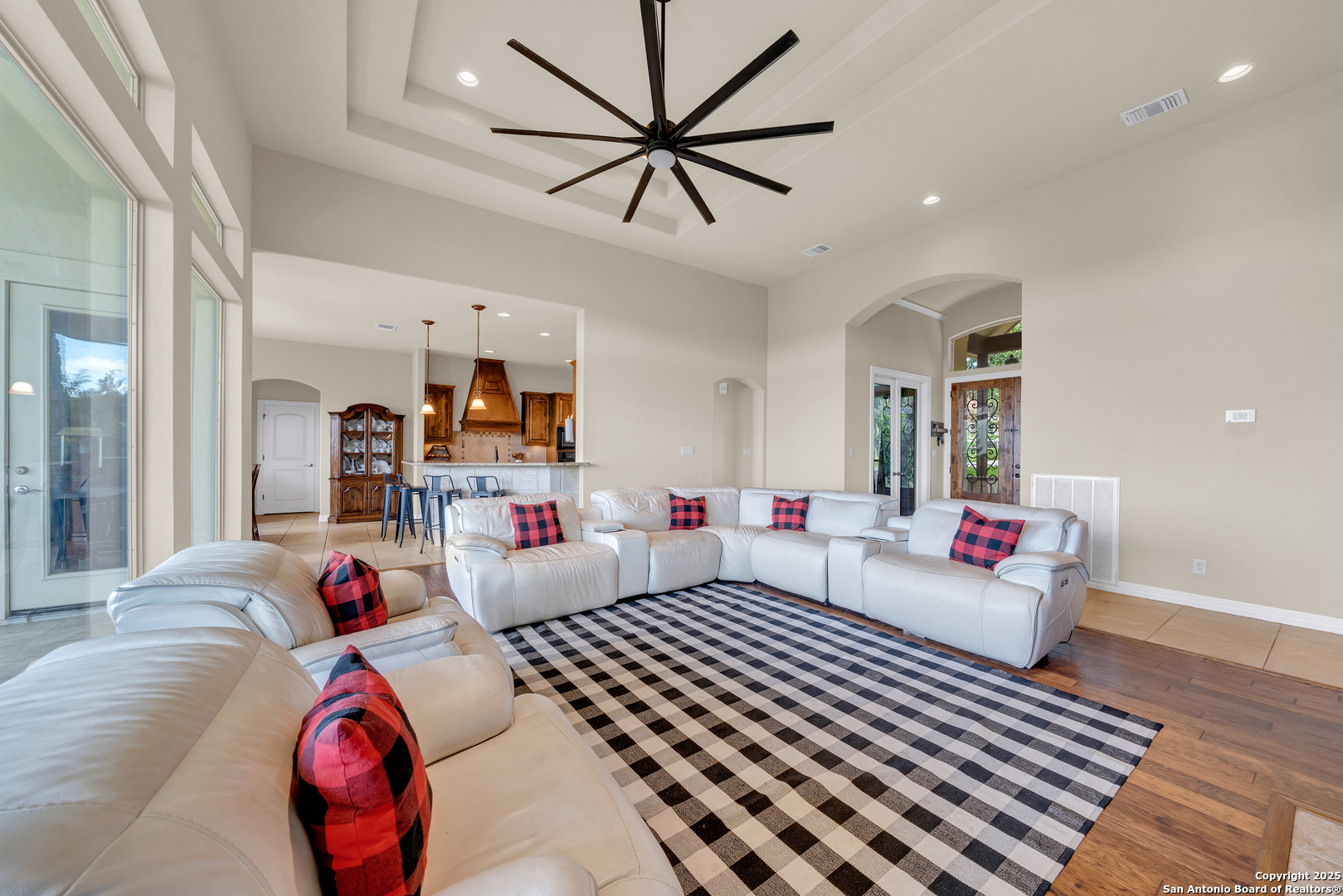 10210 Rafter O Trail
