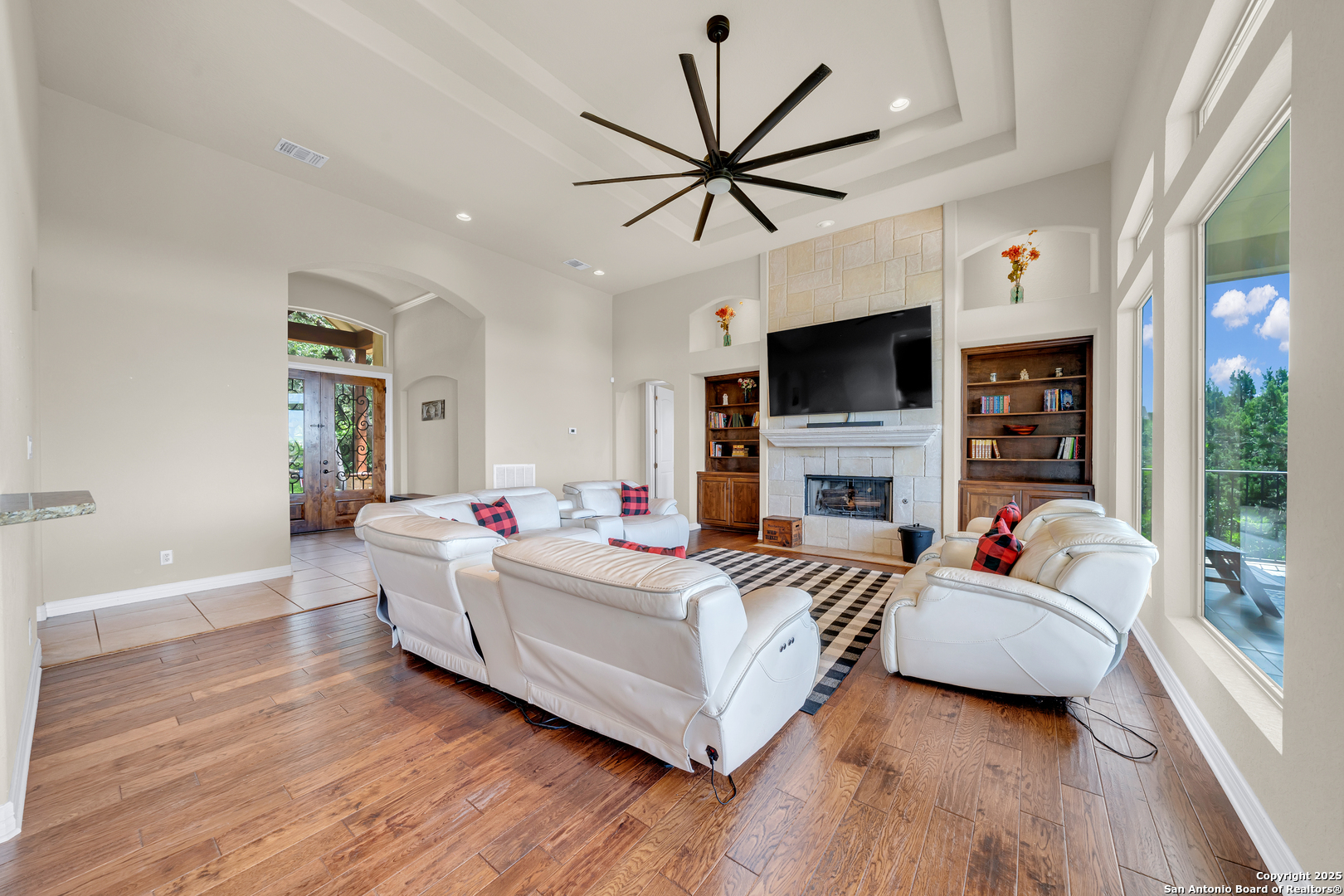 10210 Rafter O Trail